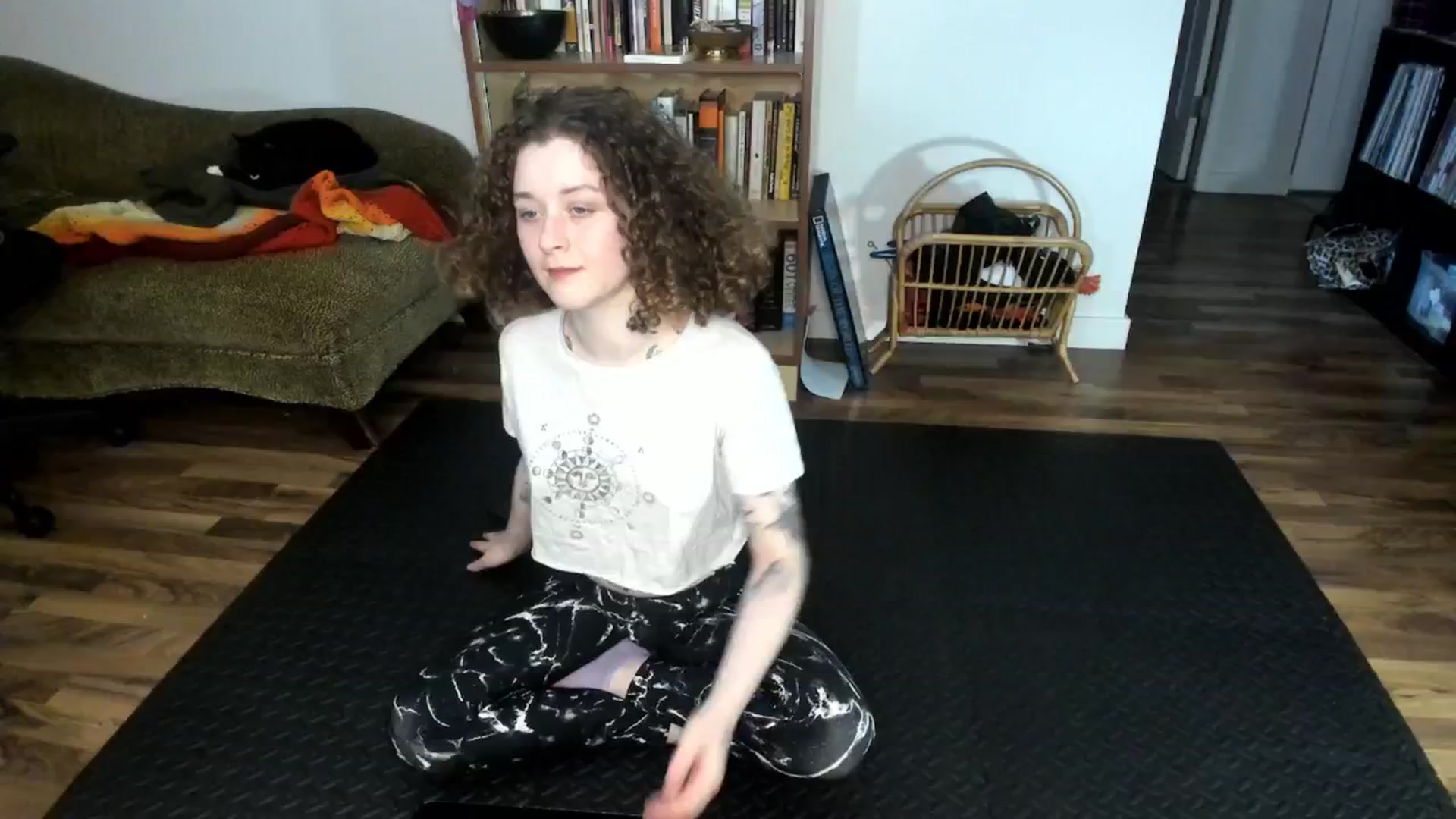 Gallery image thumbnail from PeachyQueen_'s myfreecams stream on, 11/11/2024, 22:36 image 10 of 20