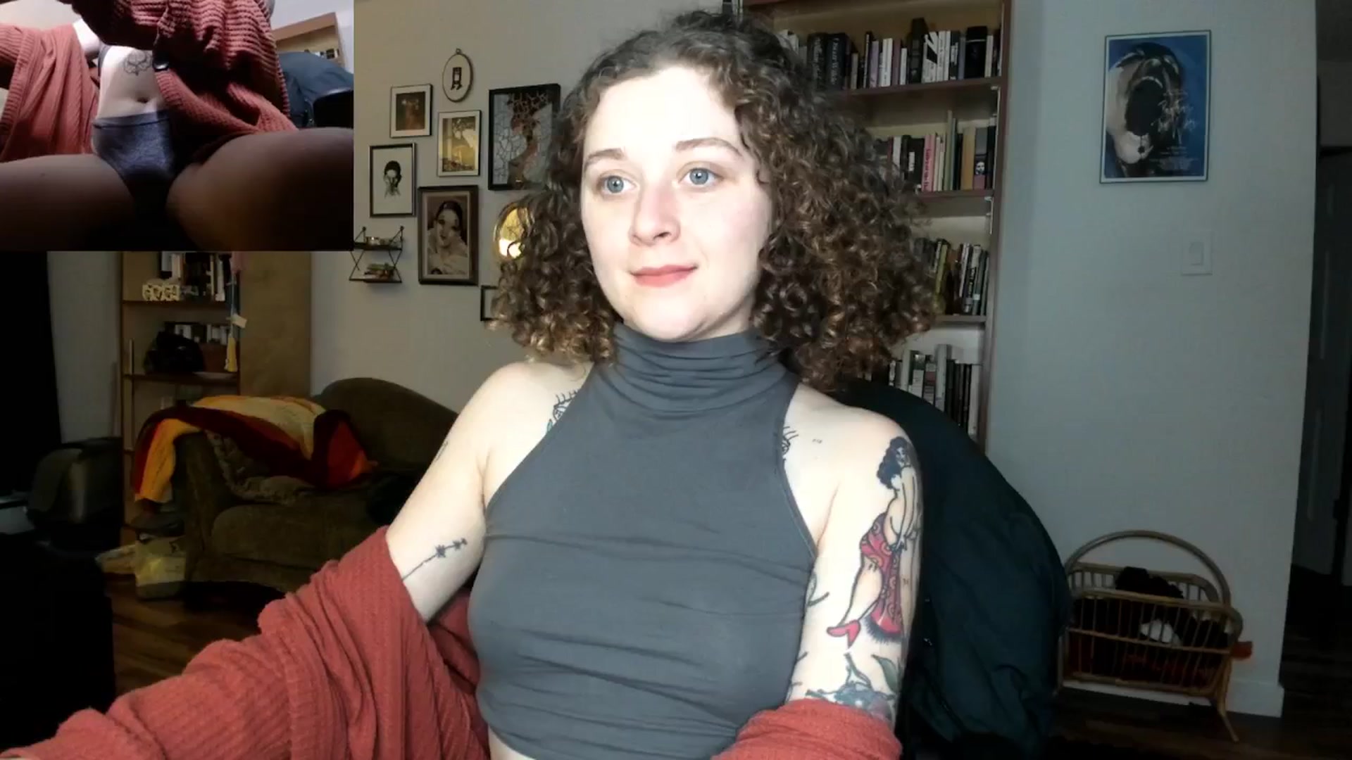 Gallery image thumbnail from PeachyQueen_'s myfreecams stream on, 11/13/2024, 21:22 image 3 of 20