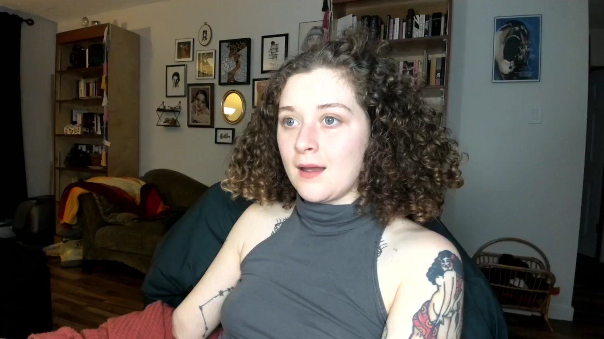 Gallery image thumbnail from PeachyQueen_'s myfreecams stream on, 11/13/2024, 21:22 image 13 of 20