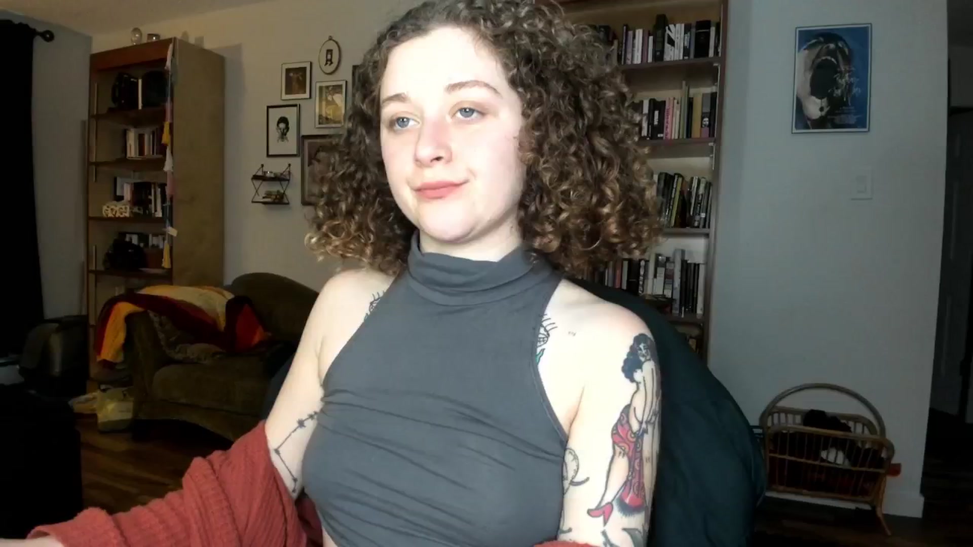 Gallery image thumbnail from PeachyQueen_'s myfreecams stream on, 11/13/2024, 21:22 image 8 of 20