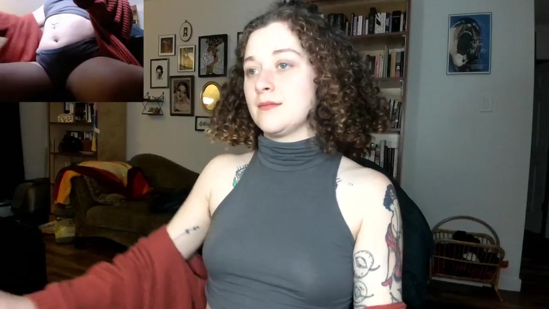Gallery image thumbnail from PeachyQueen_'s myfreecams stream on, 11/13/2024, 21:22 image 2 of 20
