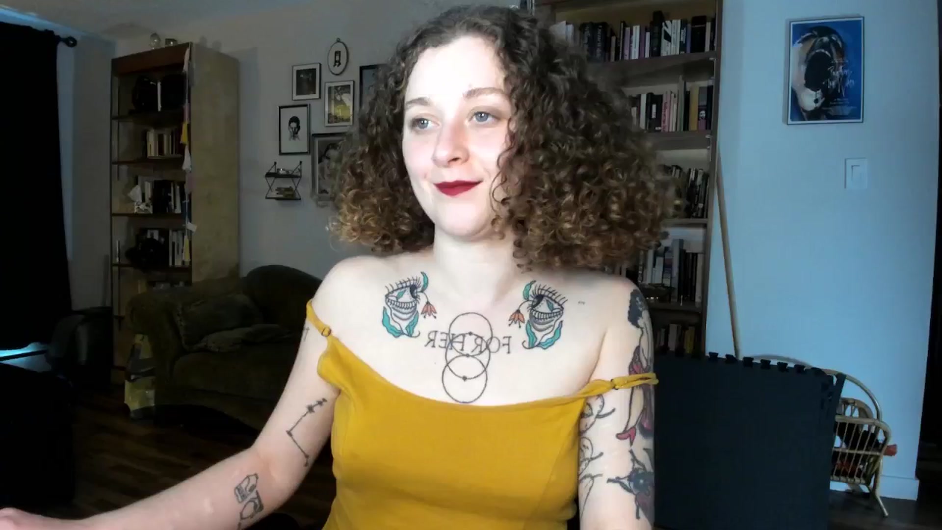 Gallery image thumbnail from PeachyQueen_'s myfreecams stream on, 11/15/2024, 21:15 image 3 of 20