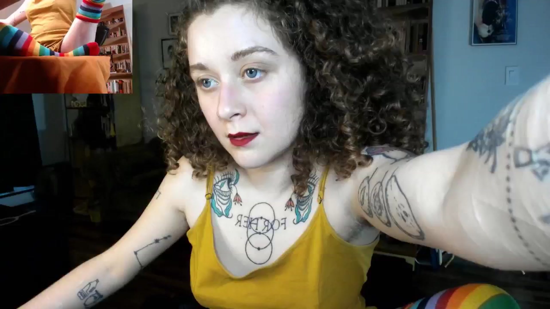 Gallery image thumbnail from PeachyQueen_'s myfreecams stream on, 11/22/2024, 22:37 image 12 of 20