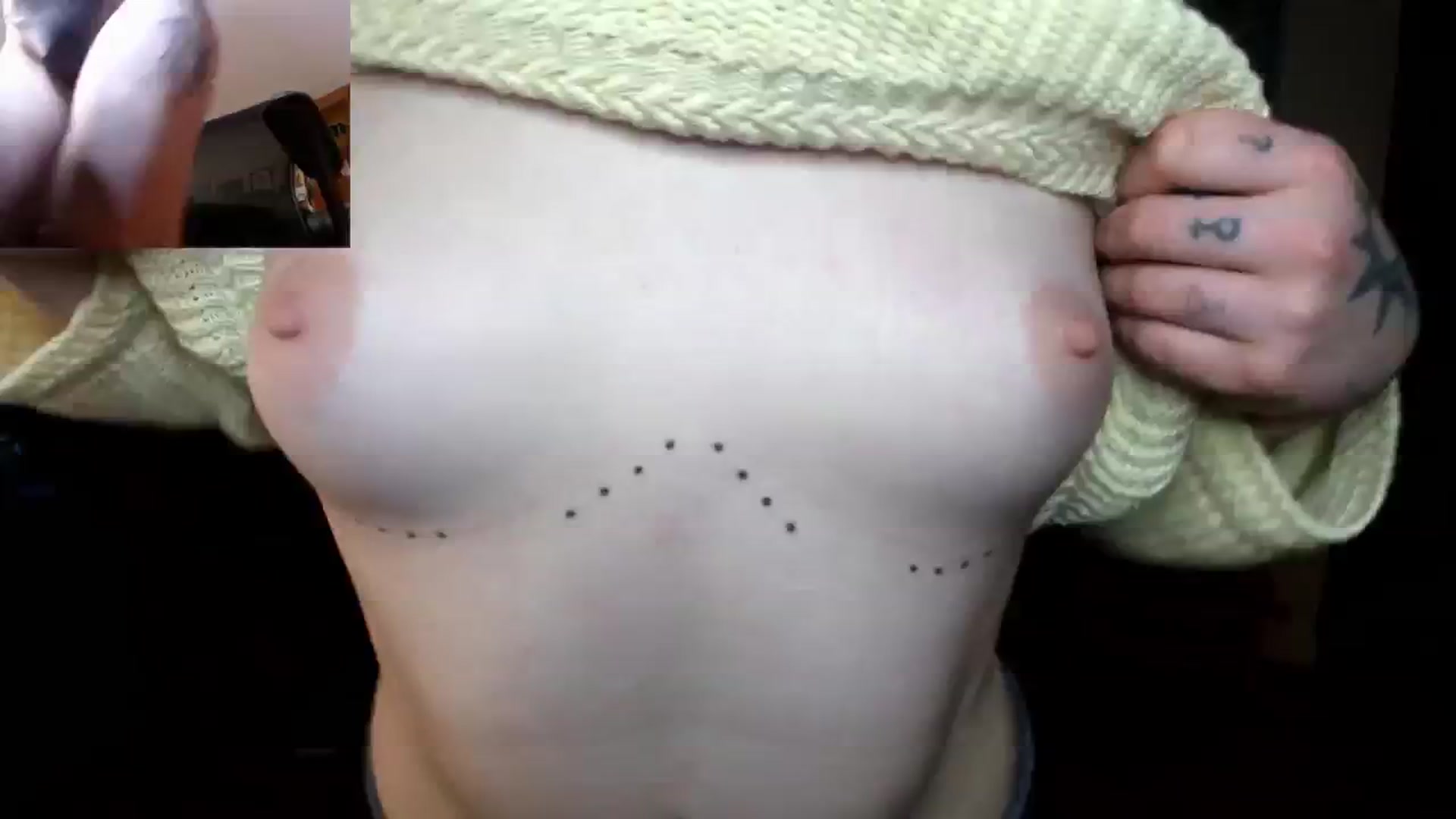 Gallery image thumbnail from PeachyQueen_'s myfreecams stream on, 11/25/2024, 23:06 image 8 of 20