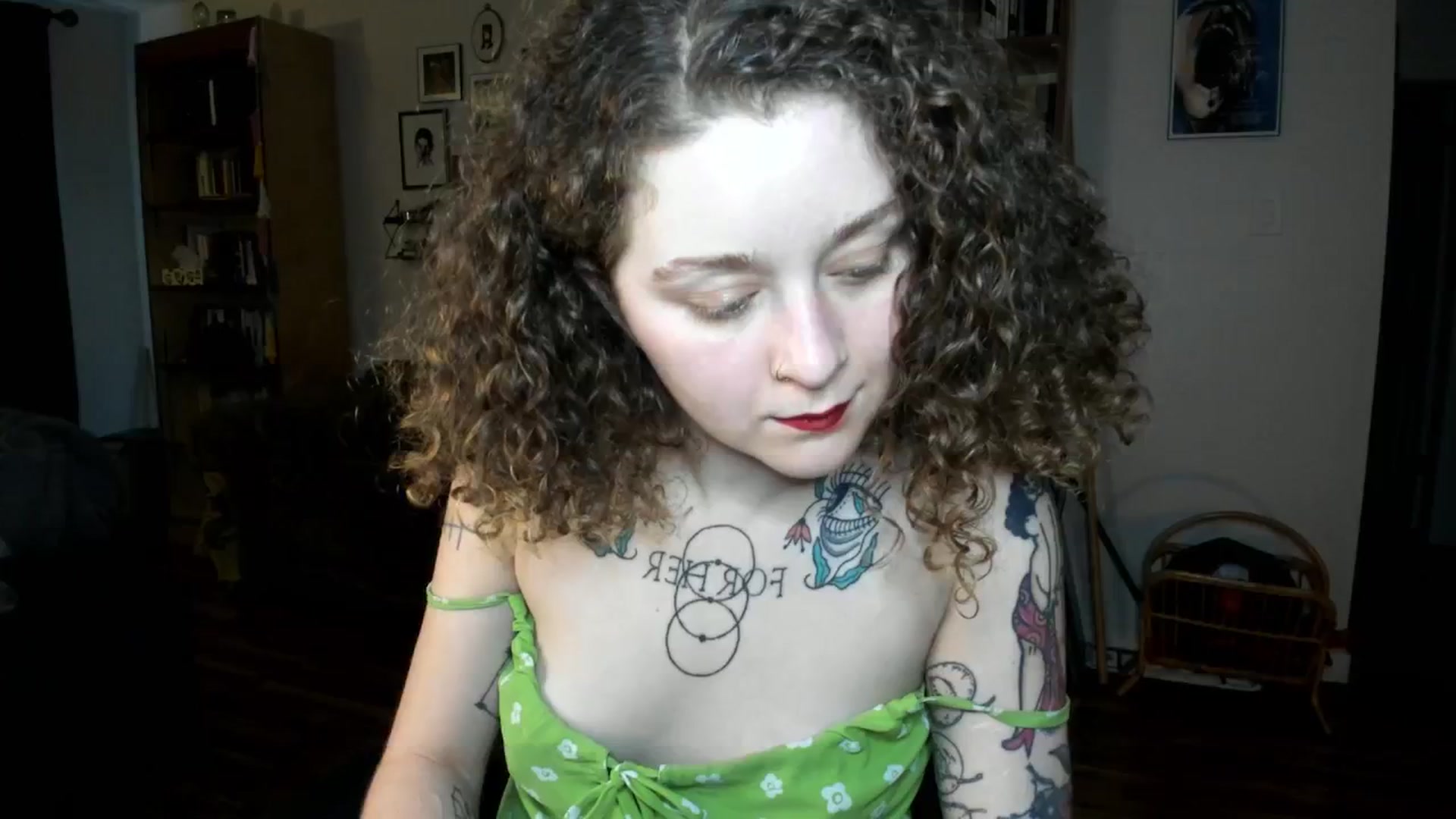 Gallery image thumbnail from PeachyQueen_'s myfreecams stream on, 11/27/2024, 22:19 image 16 of 20