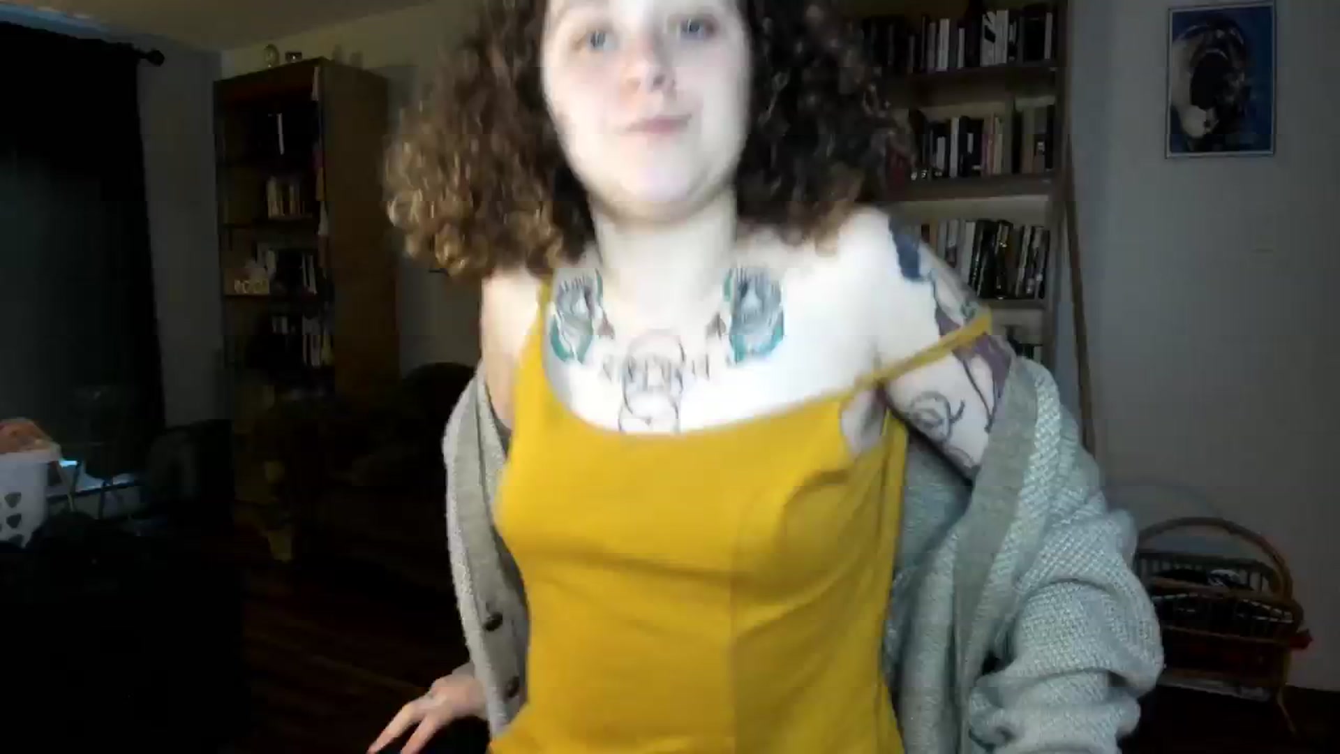 Gallery image thumbnail from PeachyQueen_'s myfreecams stream on, 11/28/2024, 22:07 image 10 of 20