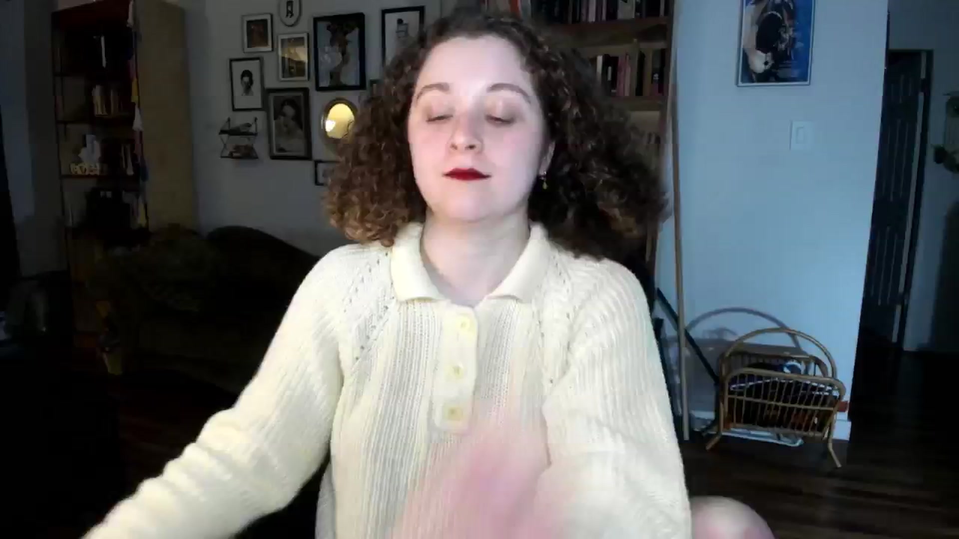 Gallery image thumbnail from PeachyQueen_'s myfreecams stream on, 11/29/2024, 22:38 image 13 of 20