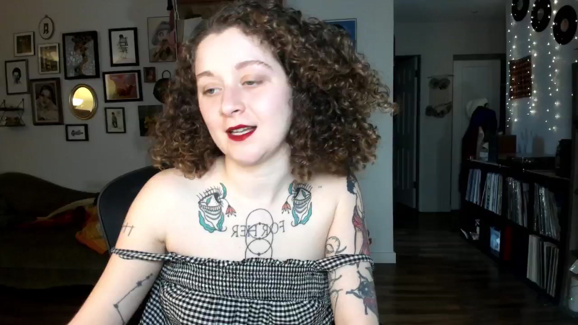 Gallery image thumbnail from PeachyQueen_'s myfreecams stream on, 12/06/2024, 22:05 image 3 of 20