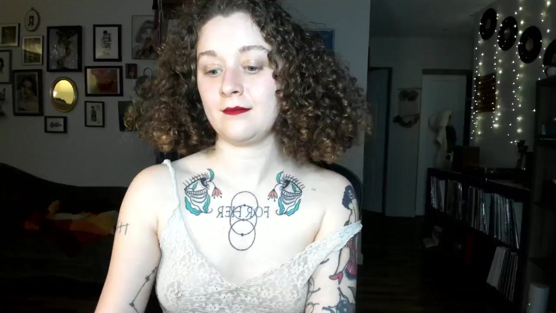 Gallery image thumbnail from PeachyQueen_'s myfreecams stream on, 12/13/2024, 22:14 image 14 of 20