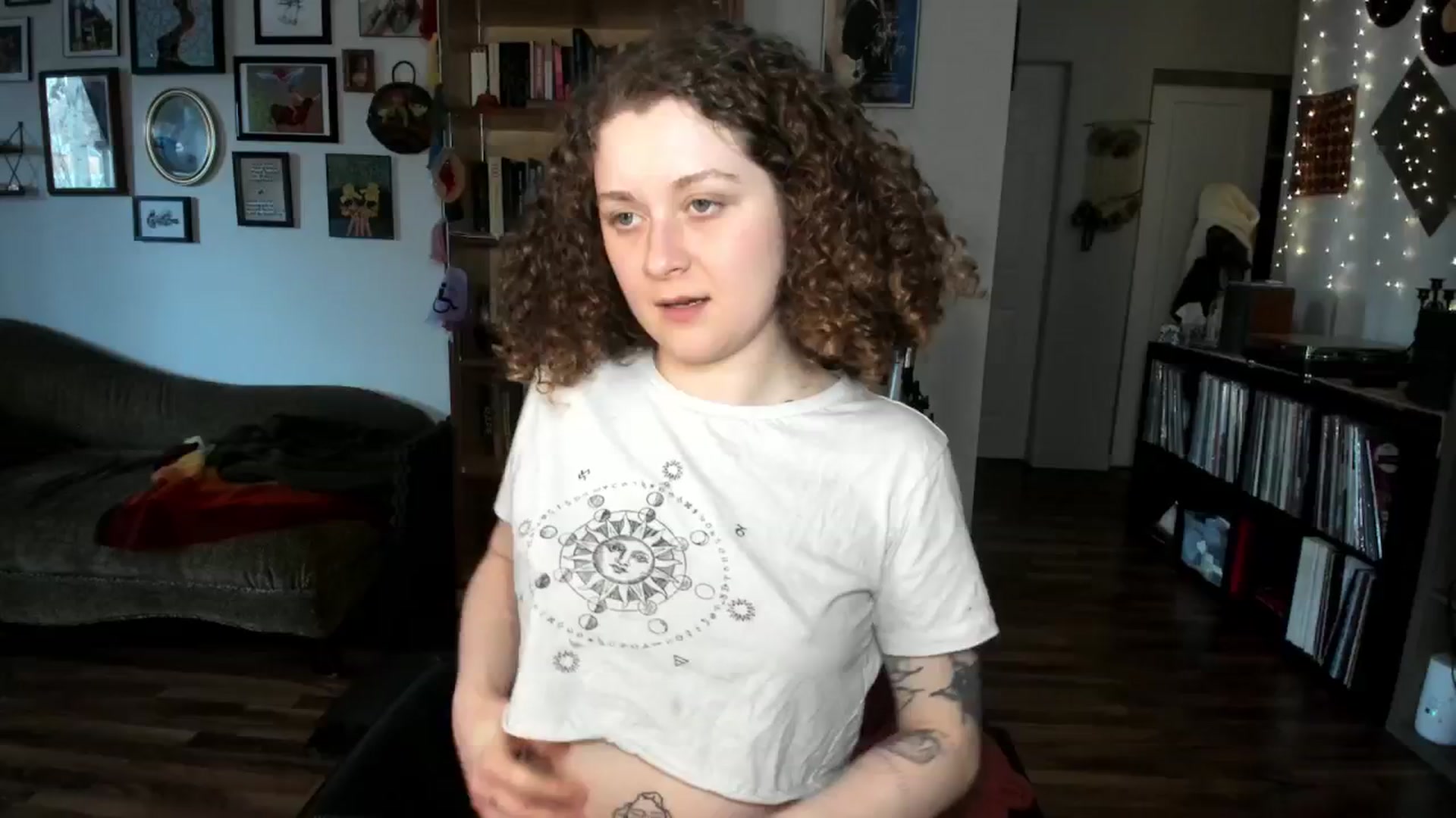 Gallery image thumbnail from PeachyQueen_'s myfreecams stream on, 01/15/2025, 22:51 image 3 of 20