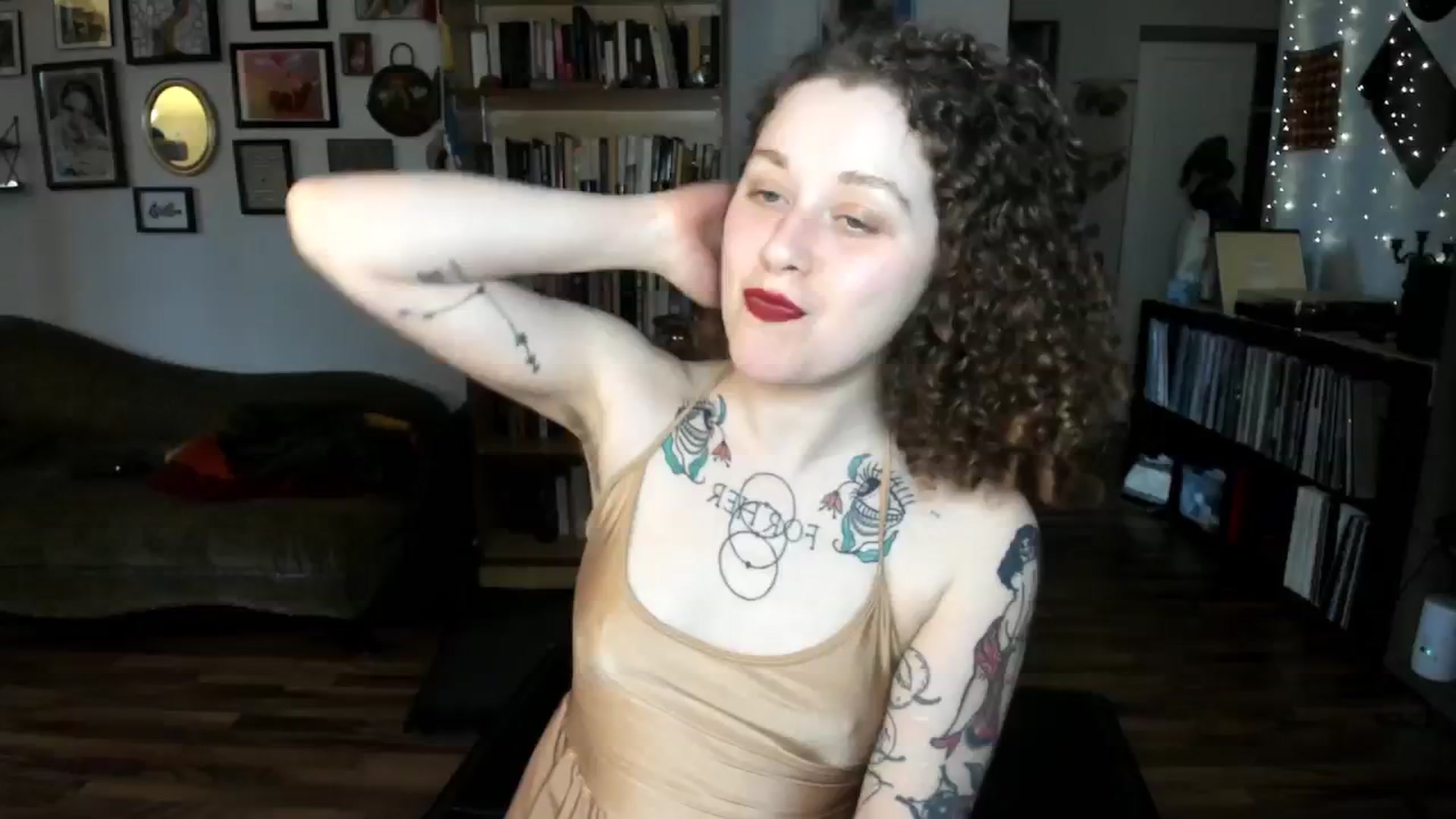 Gallery image thumbnail from PeachyQueen_'s myfreecams stream on, 01/21/2025, 22:21 image 7 of 20