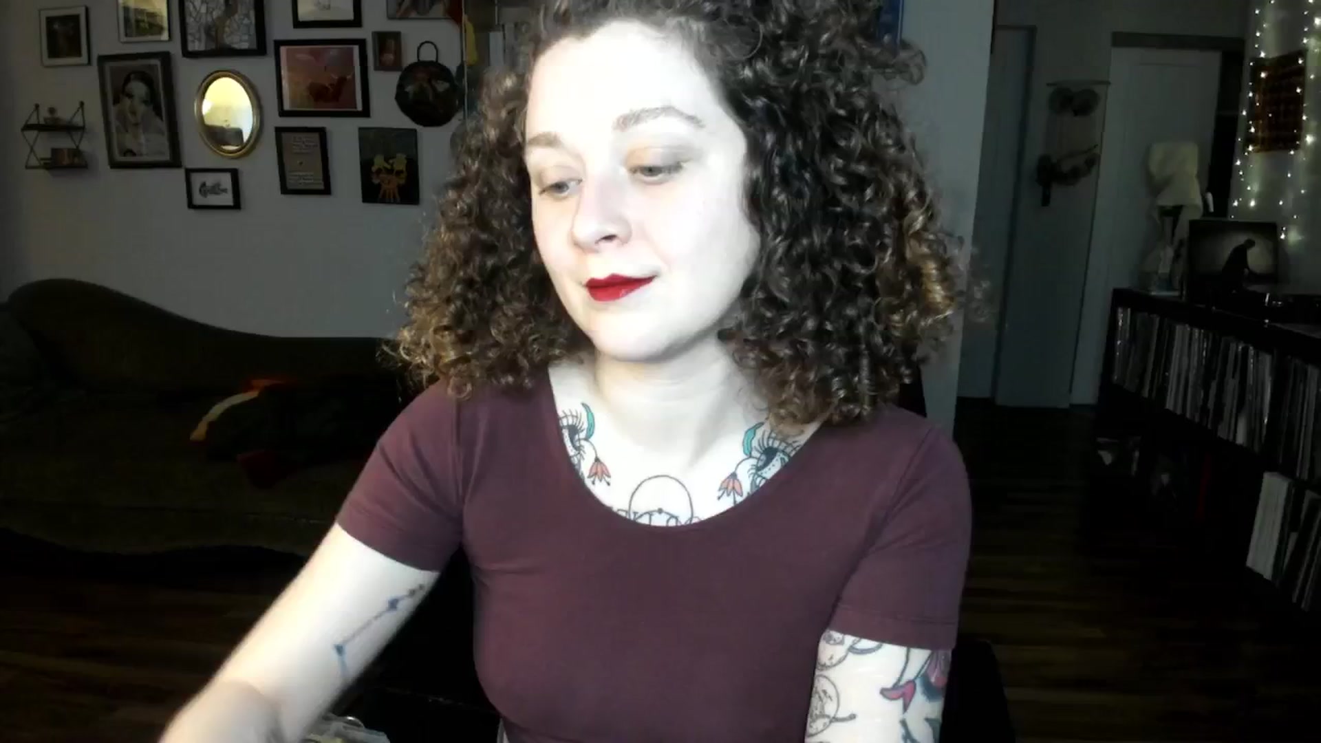 Gallery image thumbnail from PeachyQueen_'s myfreecams stream on, 01/31/2025, 20:13 image 3 of 20