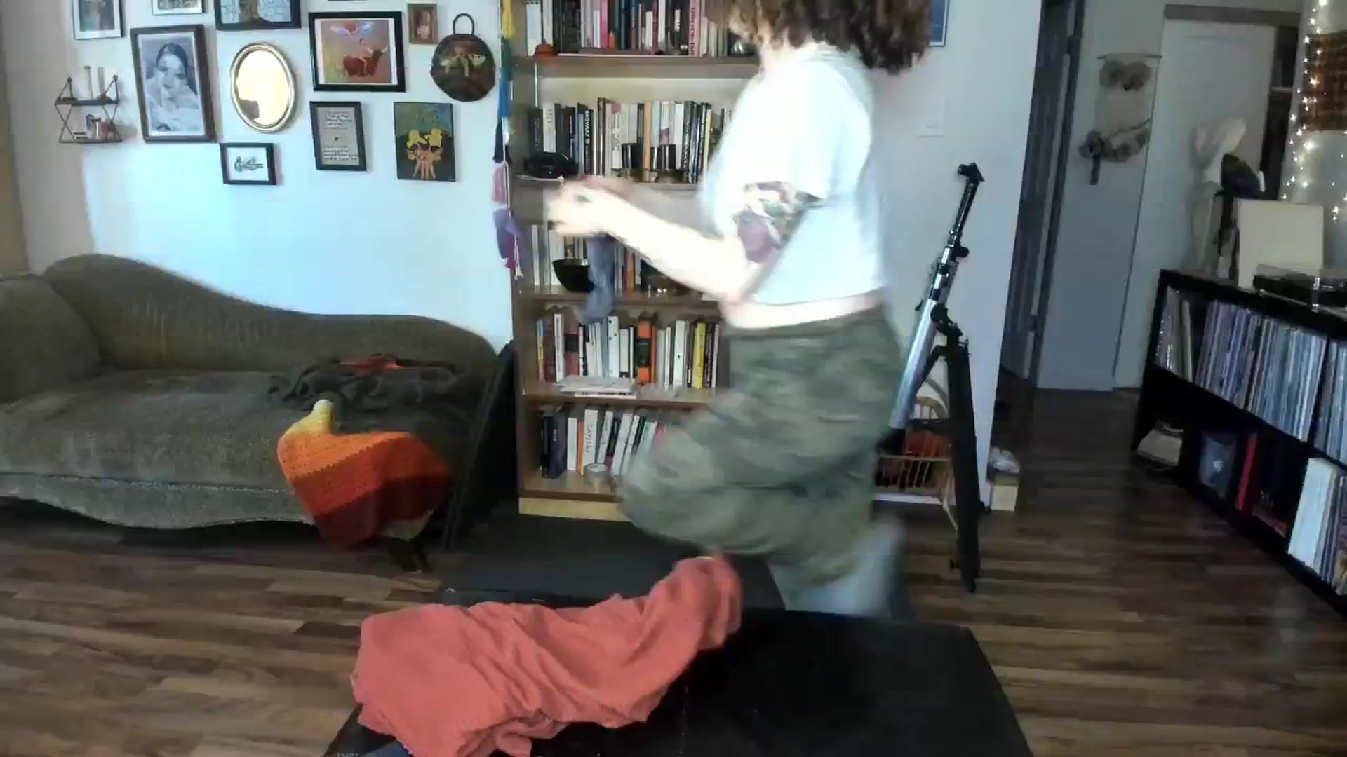 Gallery image thumbnail from PeachyQueen_'s myfreecams stream on, 02/06/2025, 20:26 image 3 of 20