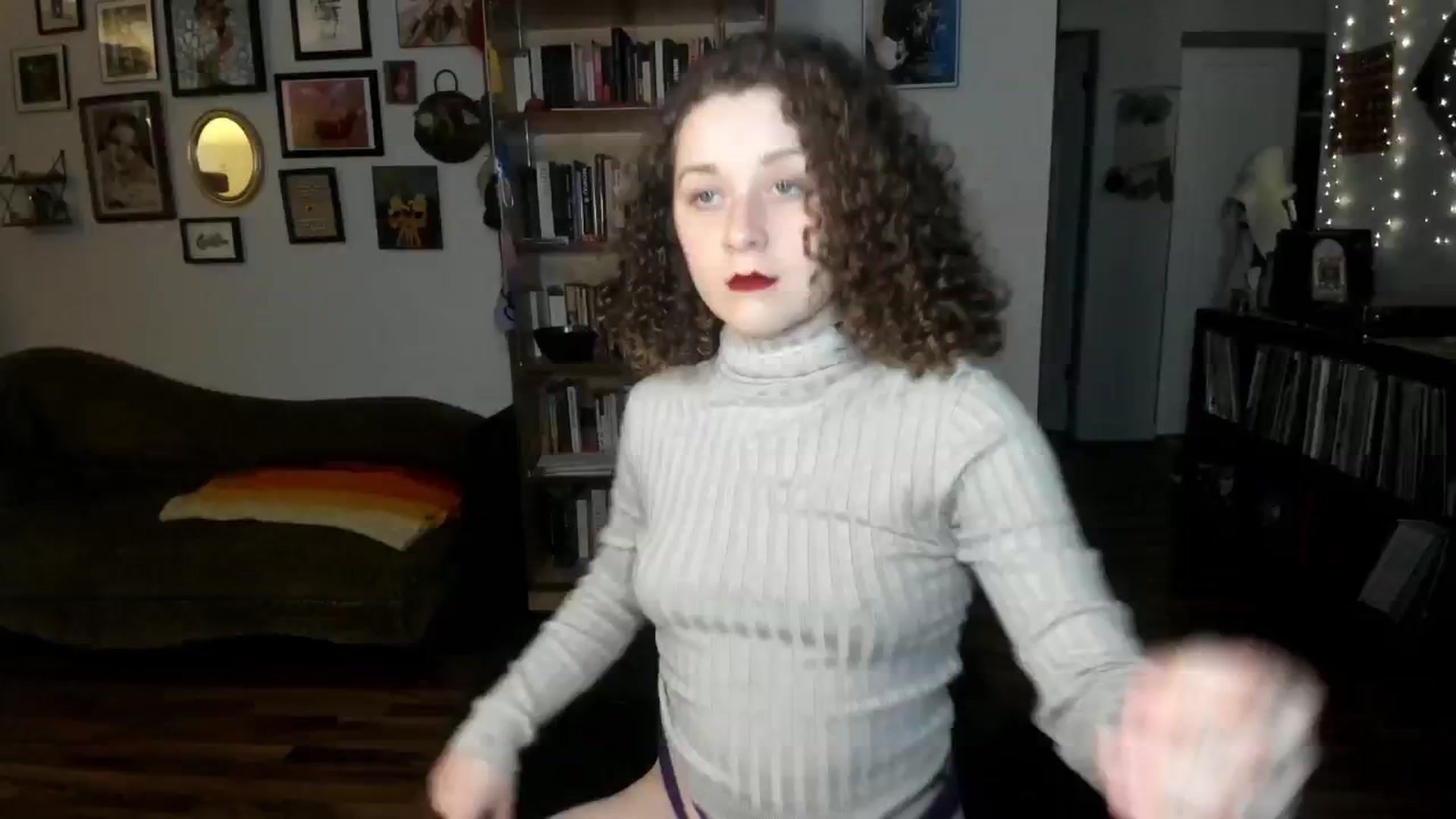 Gallery image thumbnail from PeachyQueen_'s myfreecams stream on, 02/19/2025, 21:04 image 1 of 20