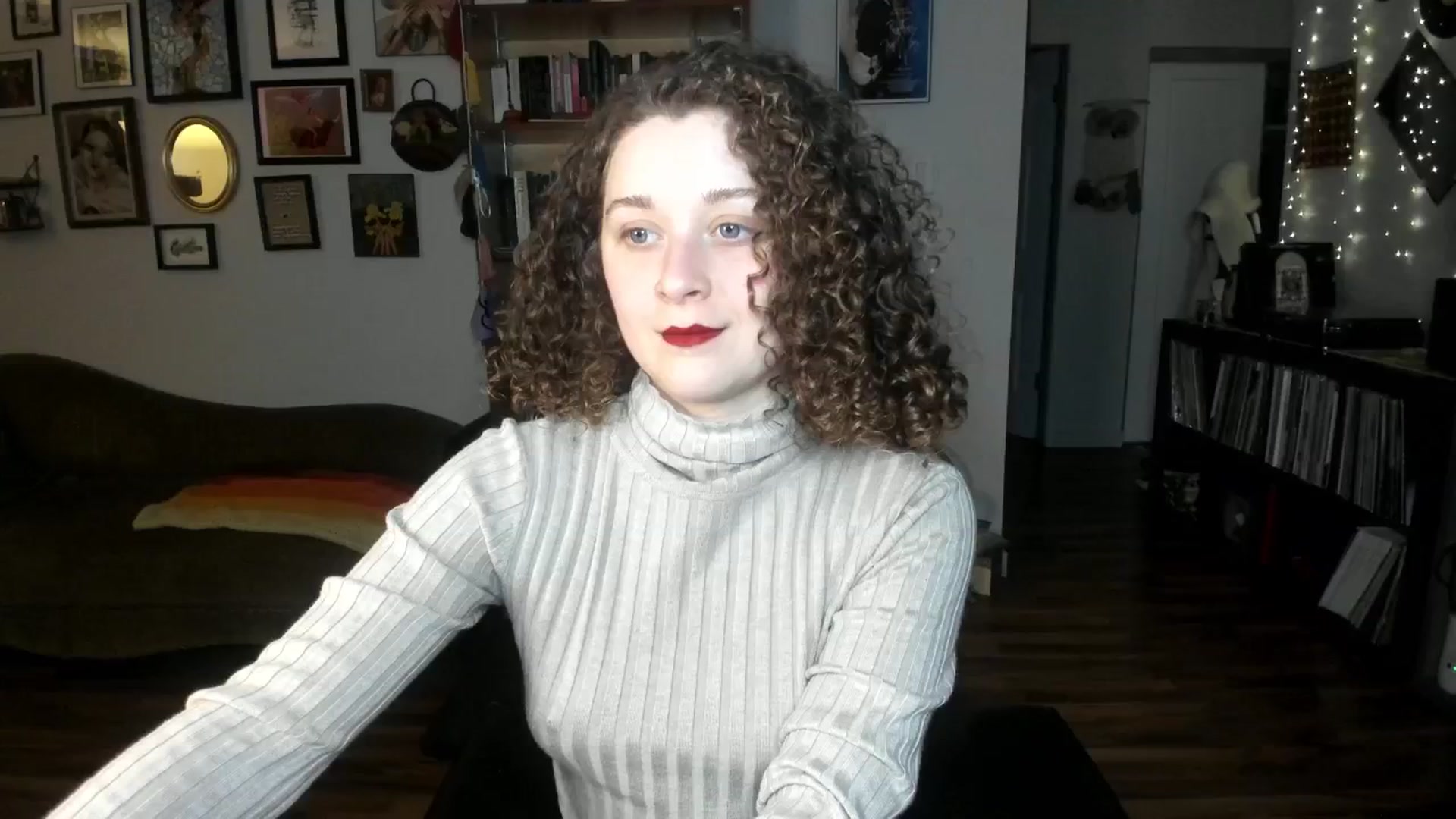 Gallery image thumbnail from PeachyQueen_'s myfreecams stream on, 02/19/2025, 21:04 image 2 of 20