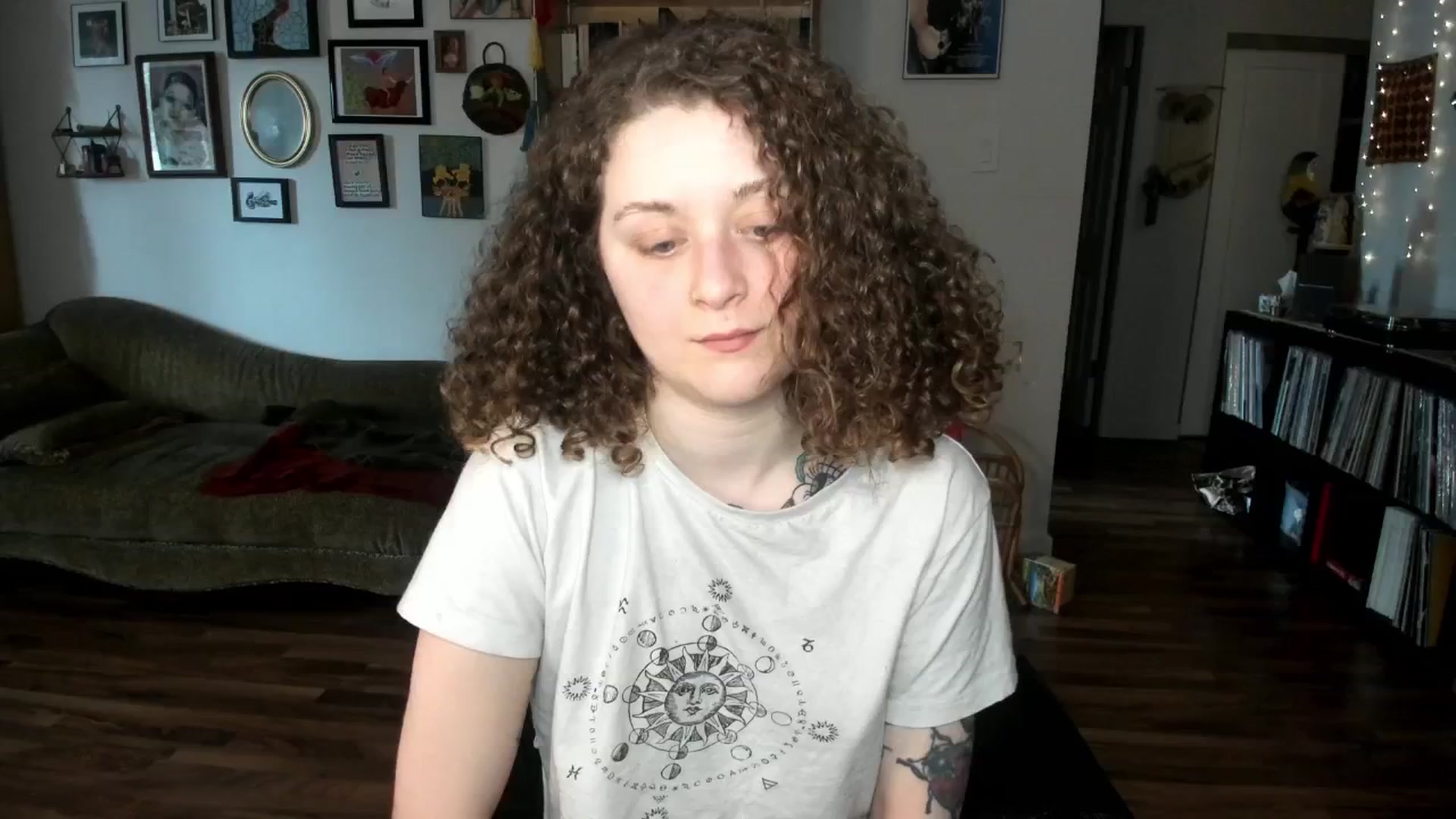 Gallery image thumbnail from PeachyQueen_'s myfreecams stream on, 02/26/2025, 21:44 image 6 of 20