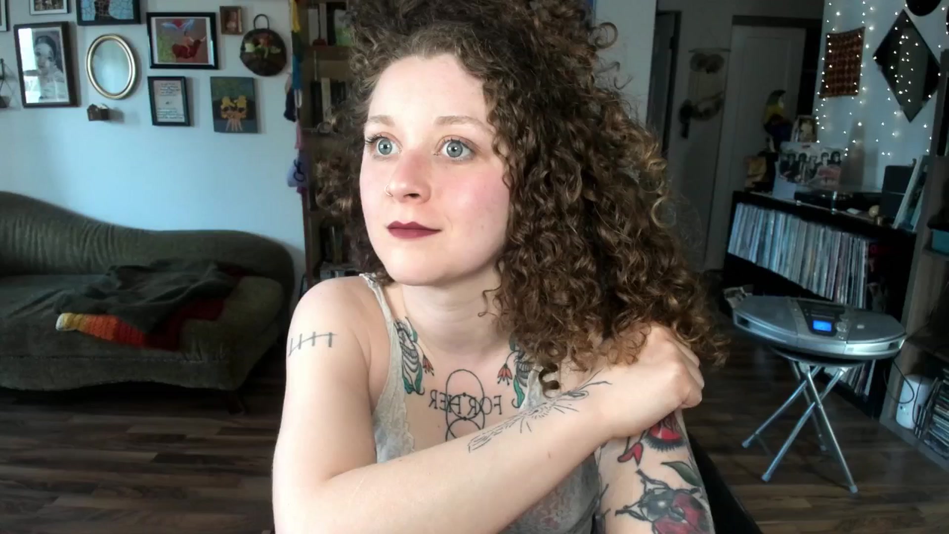 Gallery image thumbnail from PeachyQueen_'s myfreecams stream on, 04/28/2025, 19:37 image 11 of 20