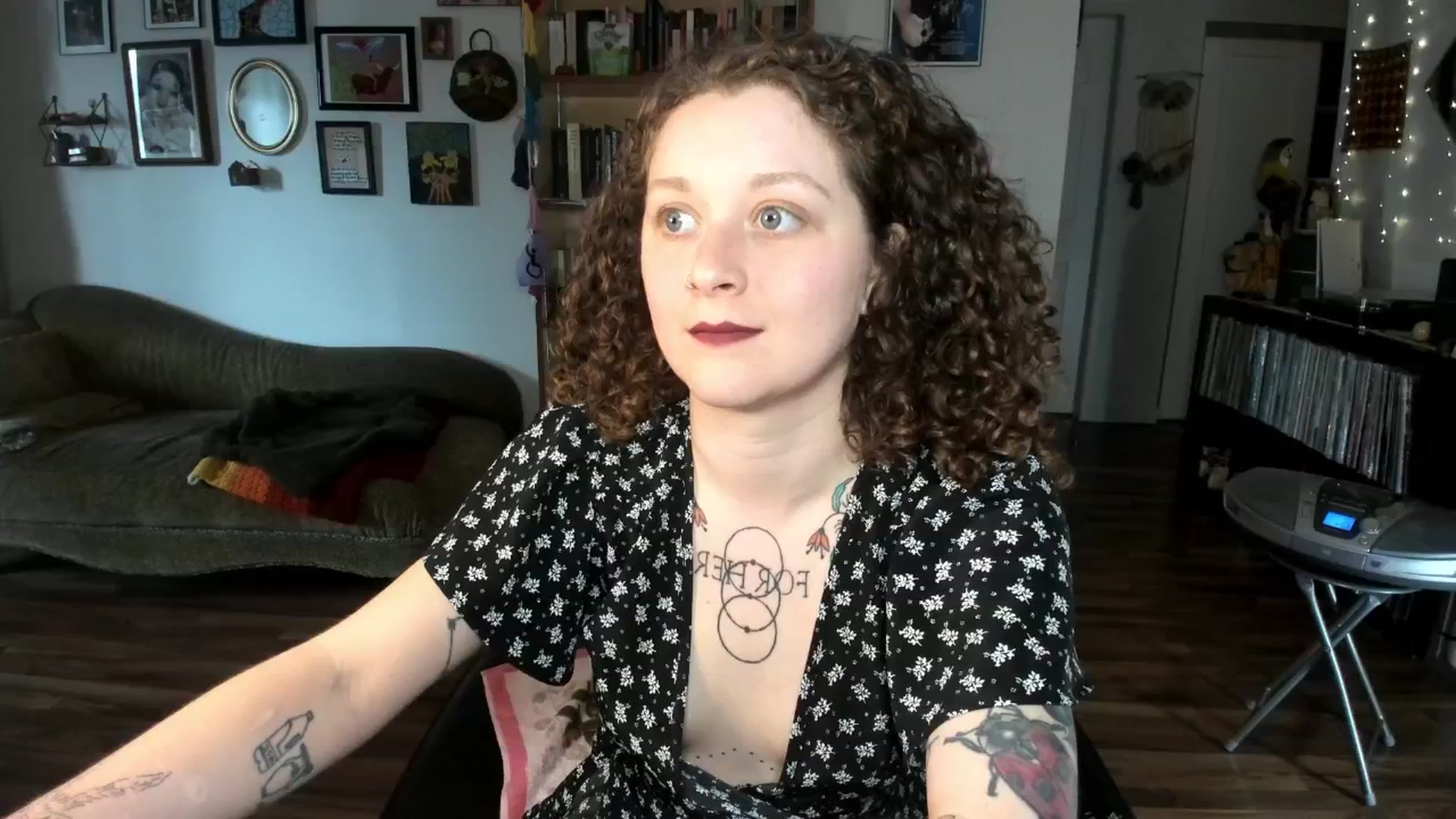 Gallery image thumbnail from PeachyQueen_'s myfreecams stream on, 04/30/2025, 21:28 image 20 of 20