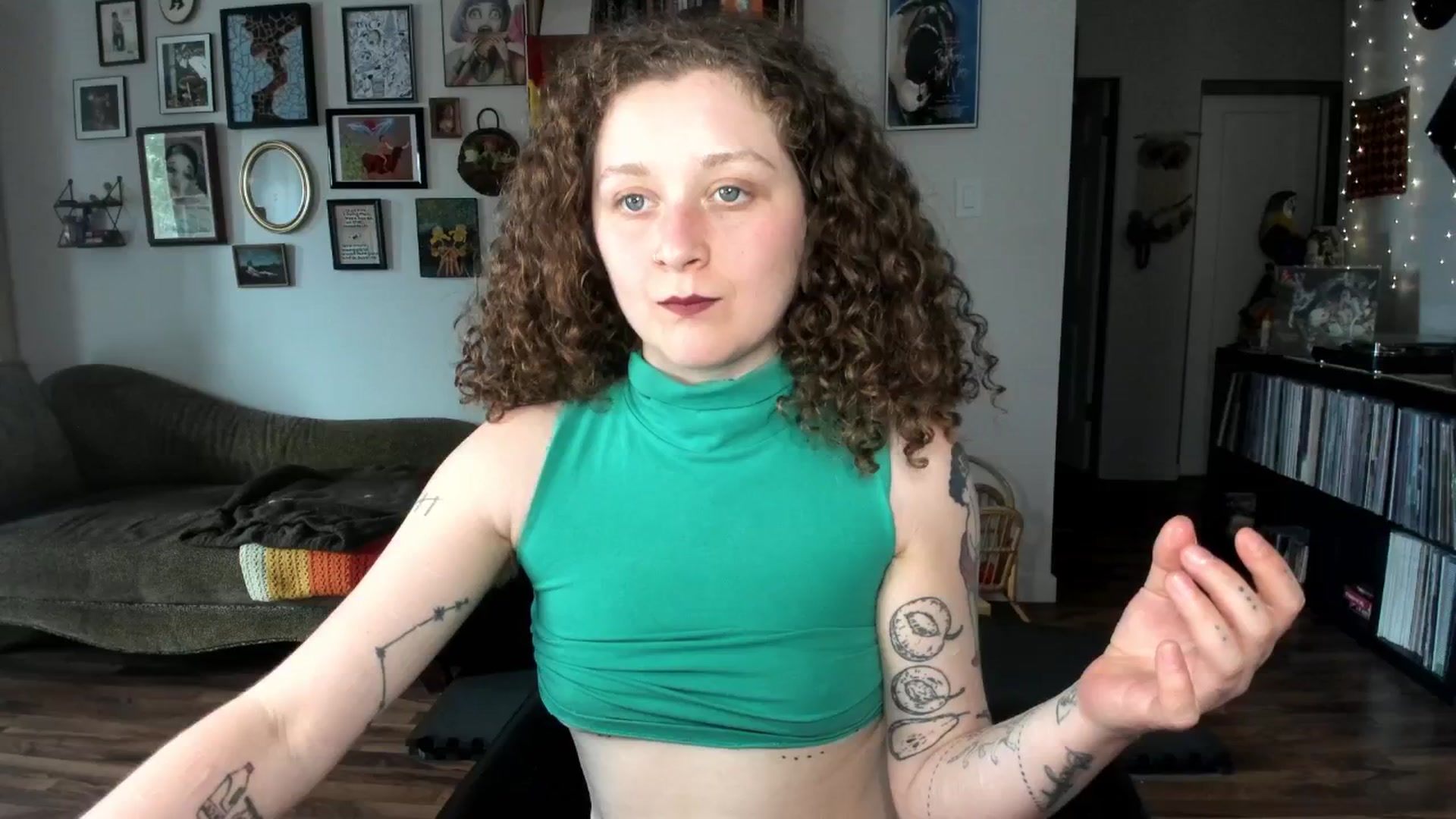 Gallery image thumbnail from PeachyQueen_'s myfreecams stream on, 06/06/2025, 21:51 image 1 of 20