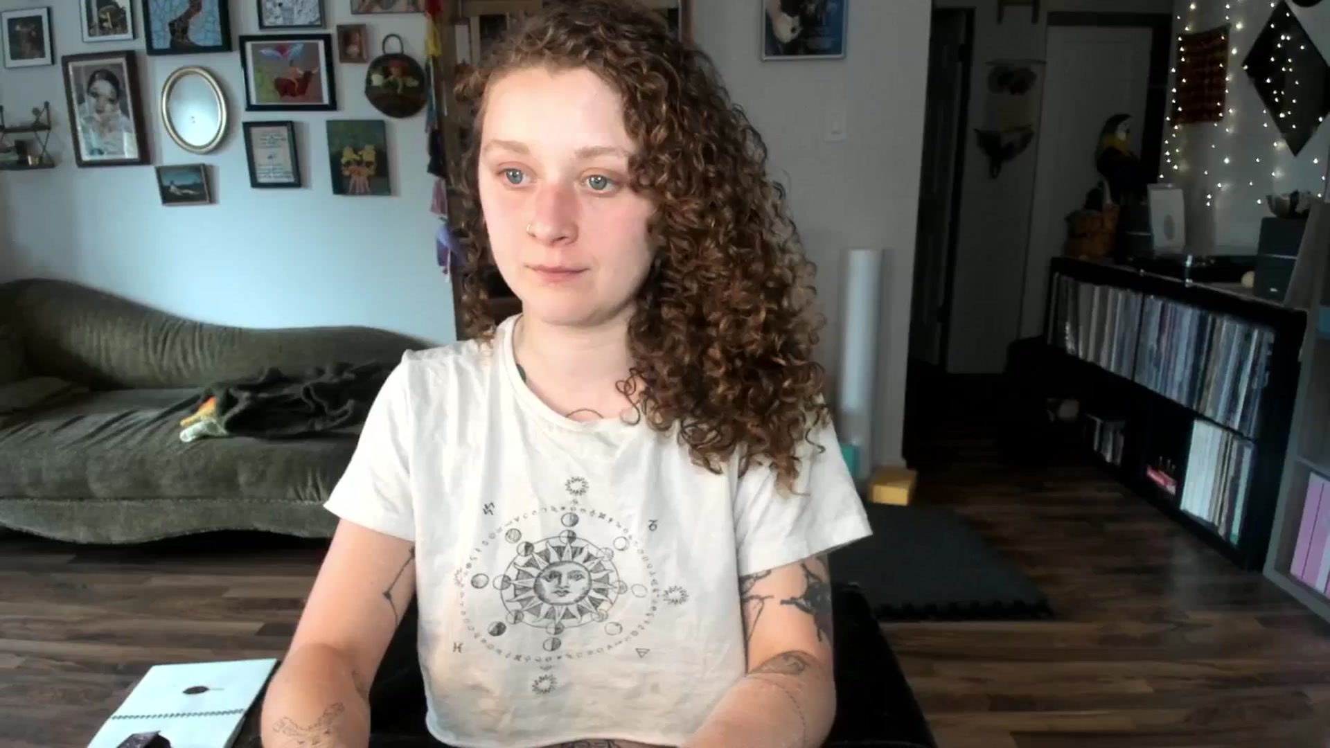 Gallery image thumbnail from PeachyQueen_'s myfreecams stream on, 07/03/2025, 19:53 image 1 of 20