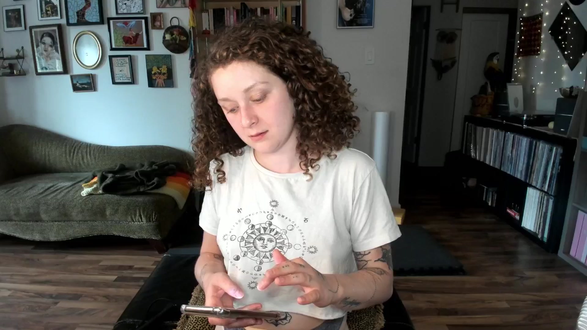 Gallery image thumbnail from PeachyQueen_'s myfreecams stream on, 07/03/2025, 20:24 image 11 of 20