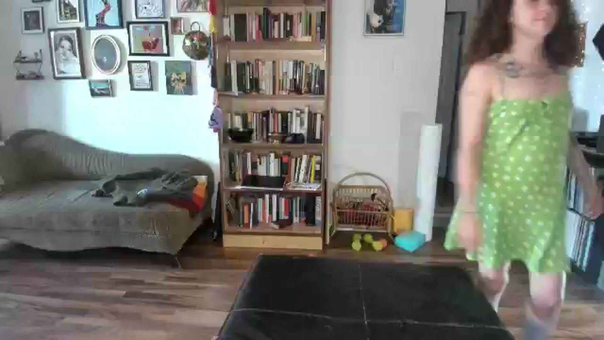 Gallery image thumbnail from PeachyQueen_'s myfreecams stream on, 07/09/2025, 21:17 image 19 of 20