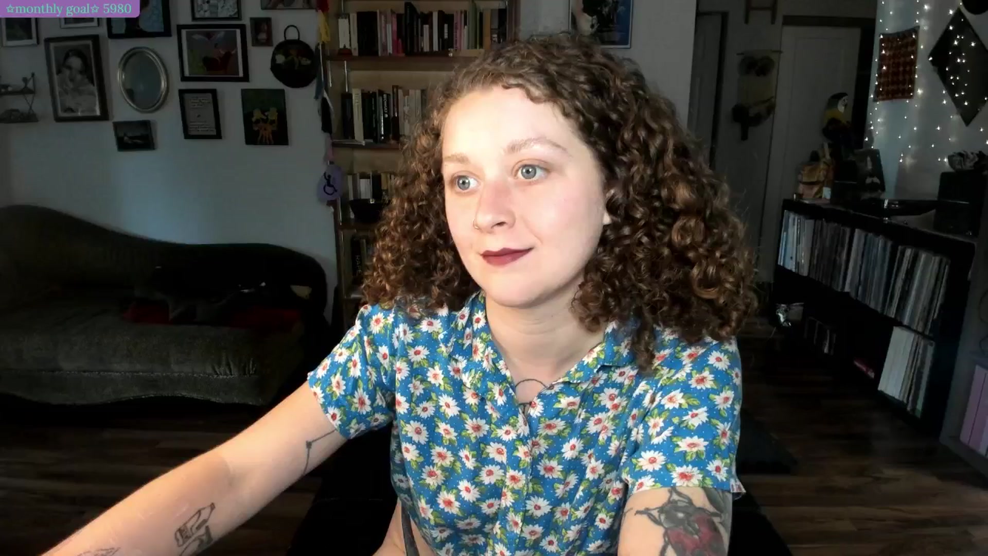Gallery image thumbnail from PeachyQueen_'s myfreecams stream on, 07/14/2025, 20:18 image 12 of 20