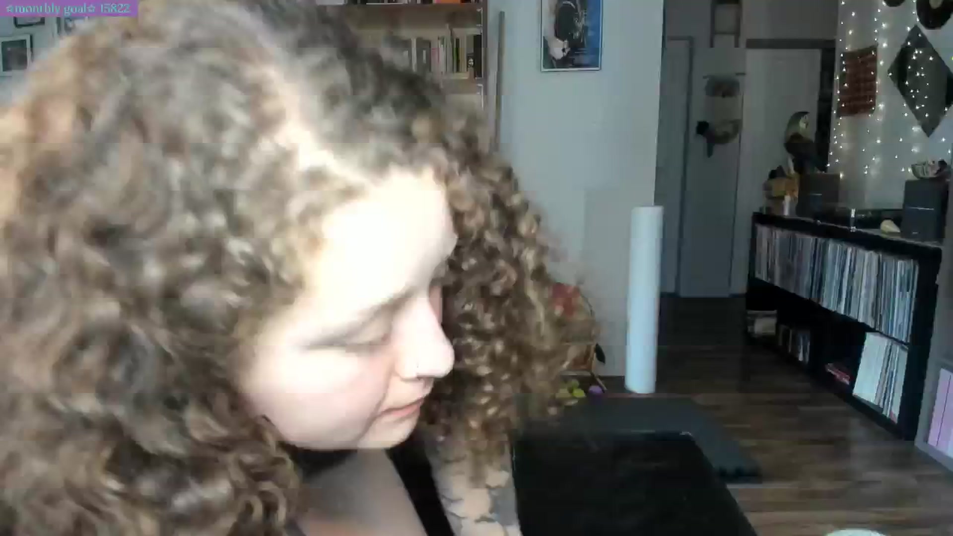 Gallery image thumbnail from PeachyQueen_'s myfreecams stream on, 07/21/2025, 20:46 image 18 of 20