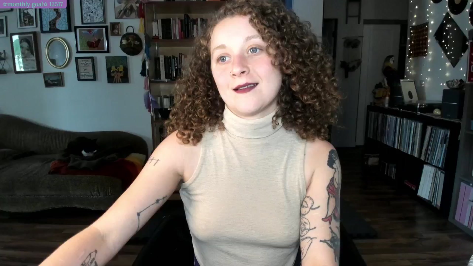 Gallery image thumbnail from PeachyQueen_'s myfreecams stream on, 07/22/2025, 21:29 image 5 of 20