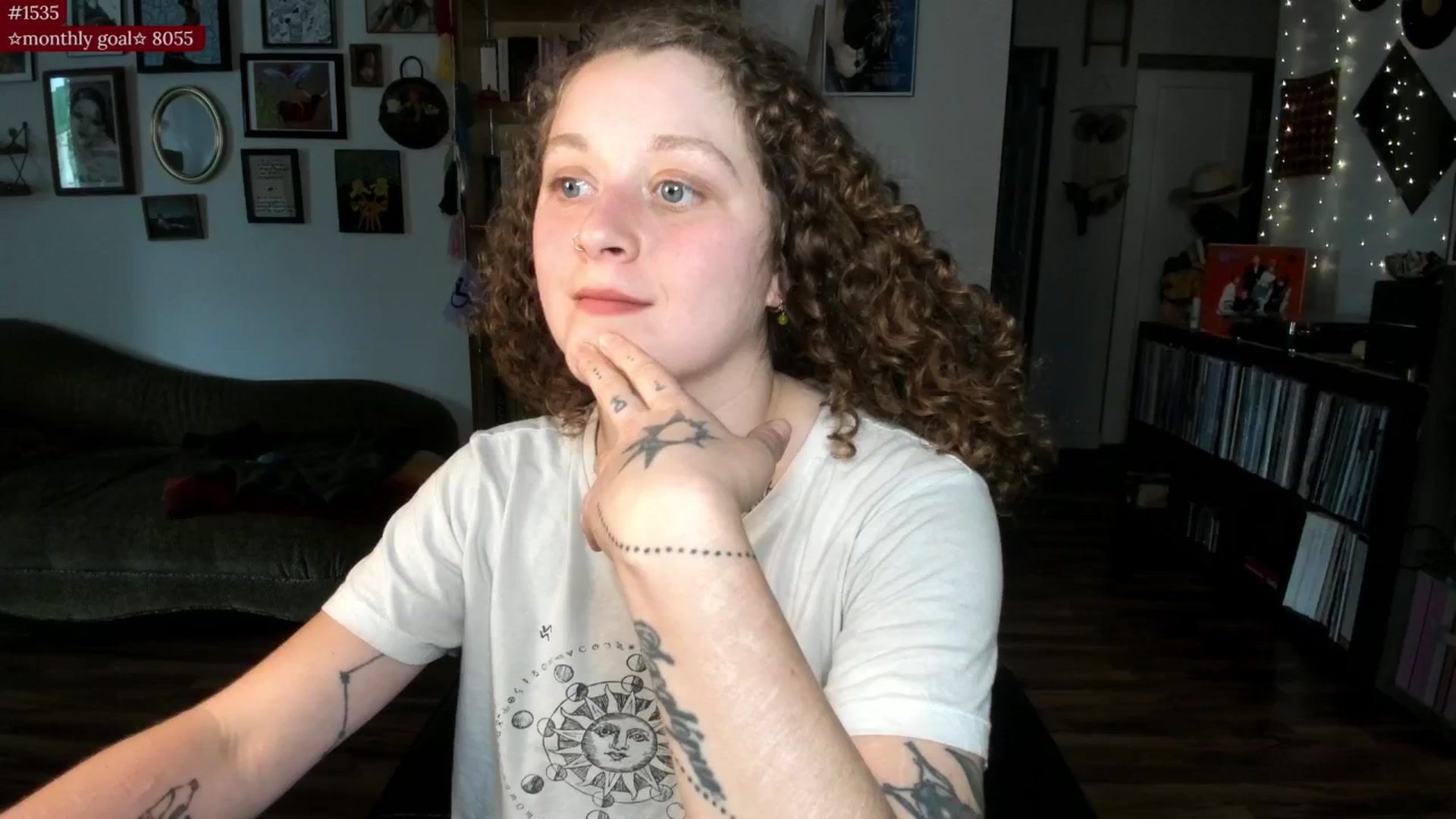 Gallery image thumbnail from PeachyQueen_'s myfreecams stream on, 07/23/2025, 20:35 image 17 of 20