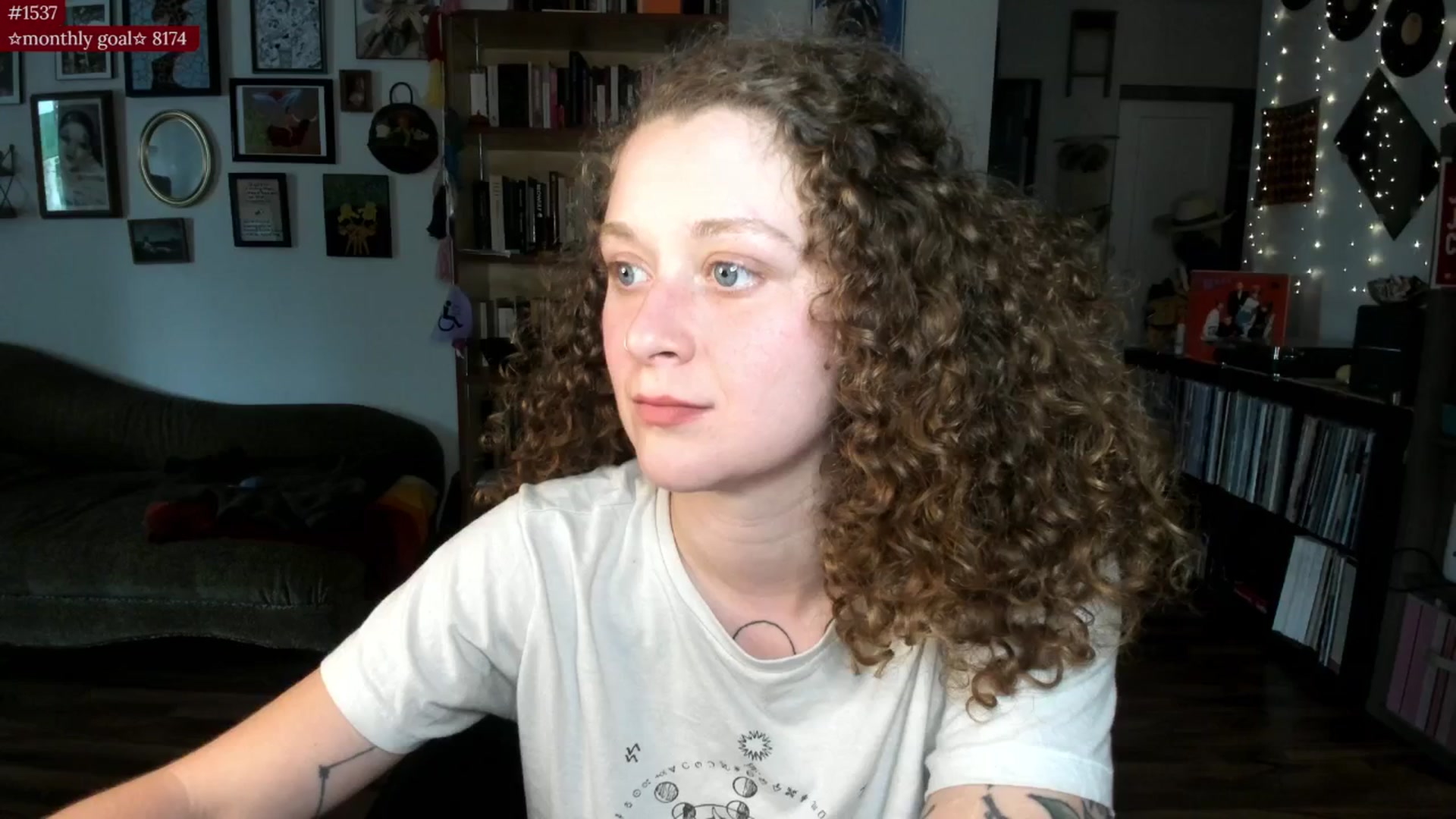 Gallery image thumbnail from PeachyQueen_'s myfreecams stream on, 07/23/2025, 20:35 image 8 of 20