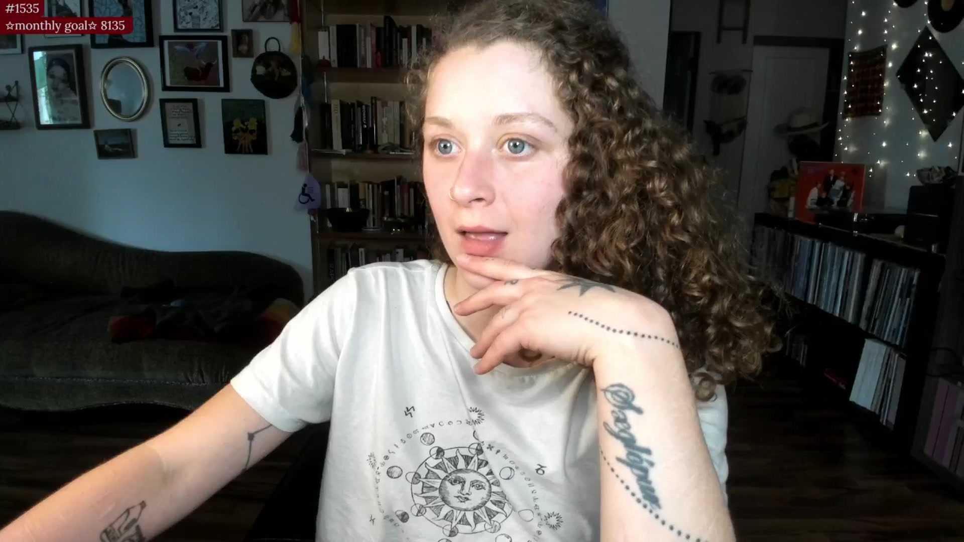Gallery image thumbnail from PeachyQueen_'s myfreecams stream on, 07/23/2025, 20:35 image 16 of 20
