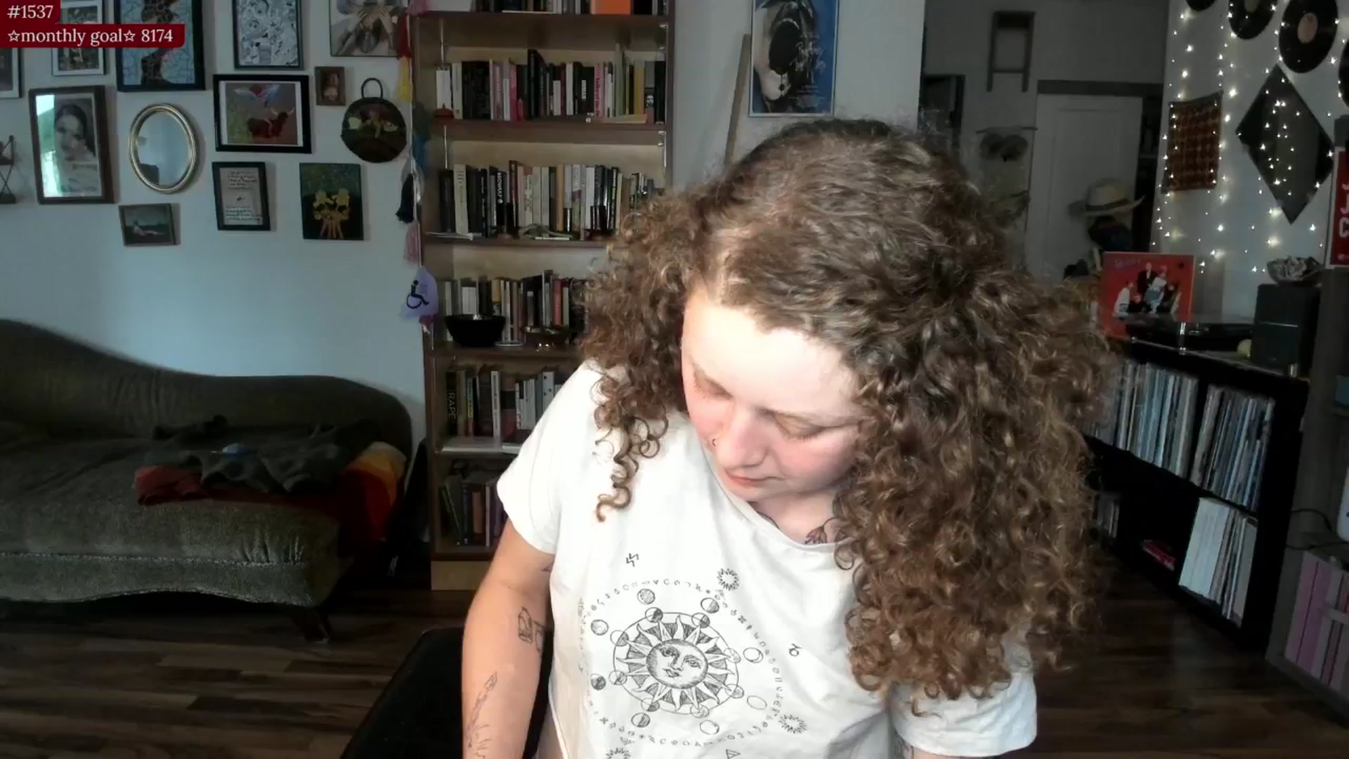 Gallery image thumbnail from PeachyQueen_'s myfreecams stream on, 07/23/2025, 20:35 image 7 of 20