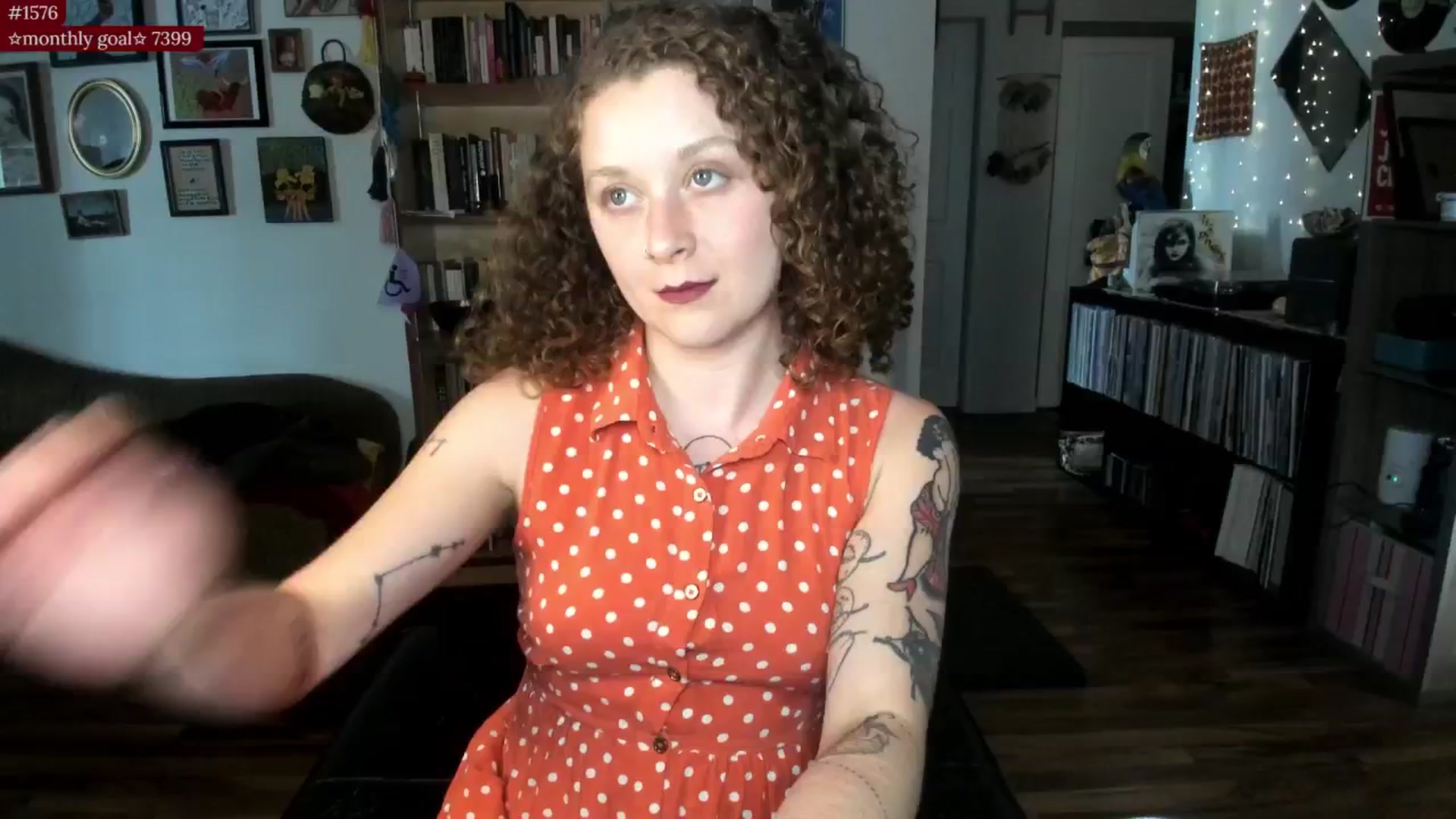 Gallery image thumbnail from PeachyQueen_'s myfreecams stream on, 07/25/2025, 22:14 image 20 of 20