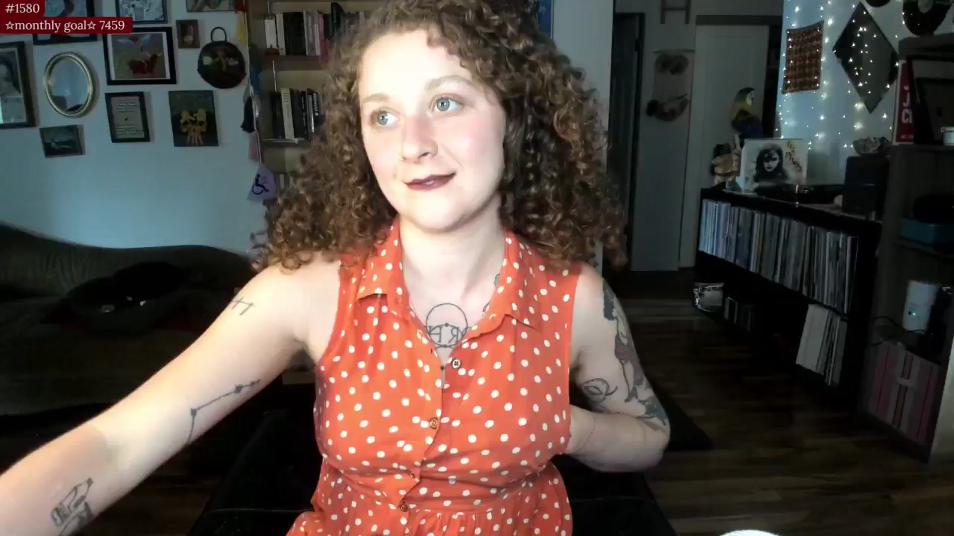 Gallery image thumbnail from PeachyQueen_'s myfreecams stream on, 07/25/2025, 22:14 image 8 of 20