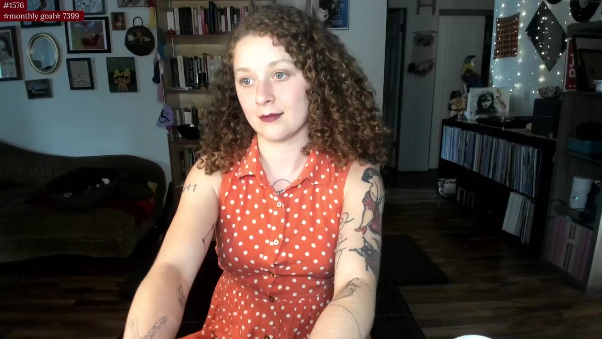 Gallery image thumbnail from PeachyQueen_'s myfreecams stream on, 07/25/2025, 22:14 image 16 of 20