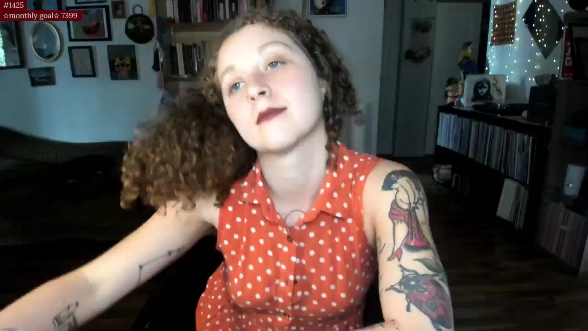 Gallery image thumbnail from PeachyQueen_'s myfreecams stream on, 07/25/2025, 23:03 image 3 of 20