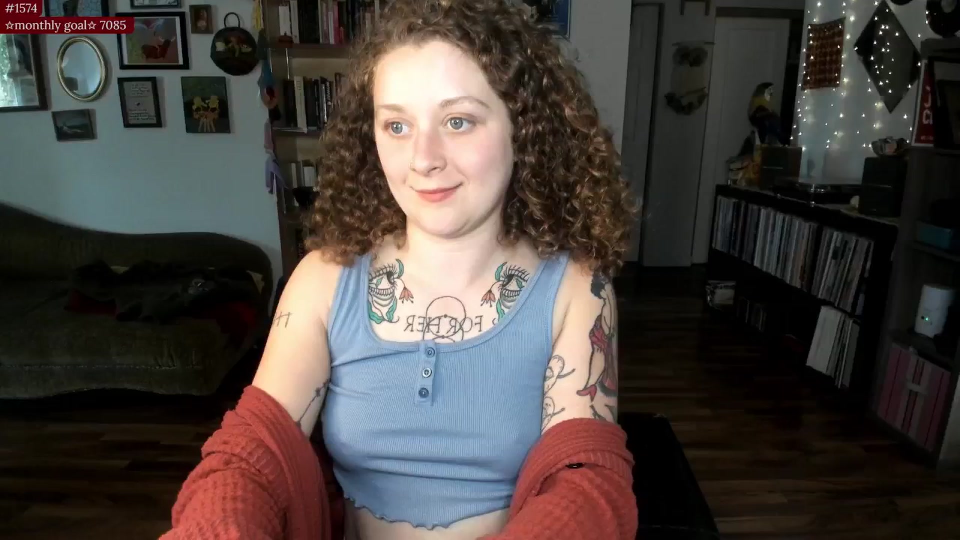 Gallery image thumbnail from PeachyQueen_'s myfreecams stream on, 07/28/2025, 20:19 image 7 of 20