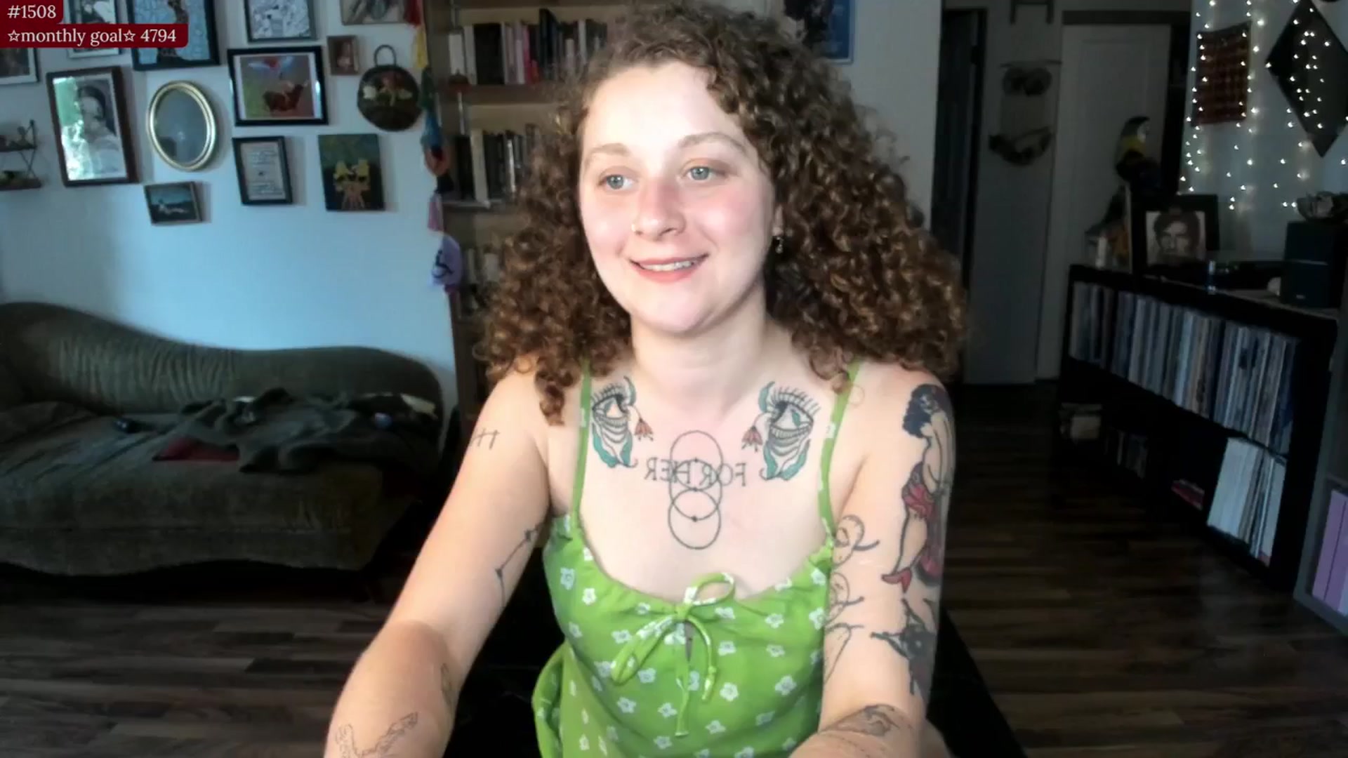 Gallery image thumbnail from PeachyQueen_'s myfreecams stream on, 07/29/2025, 21:14 image 2 of 20