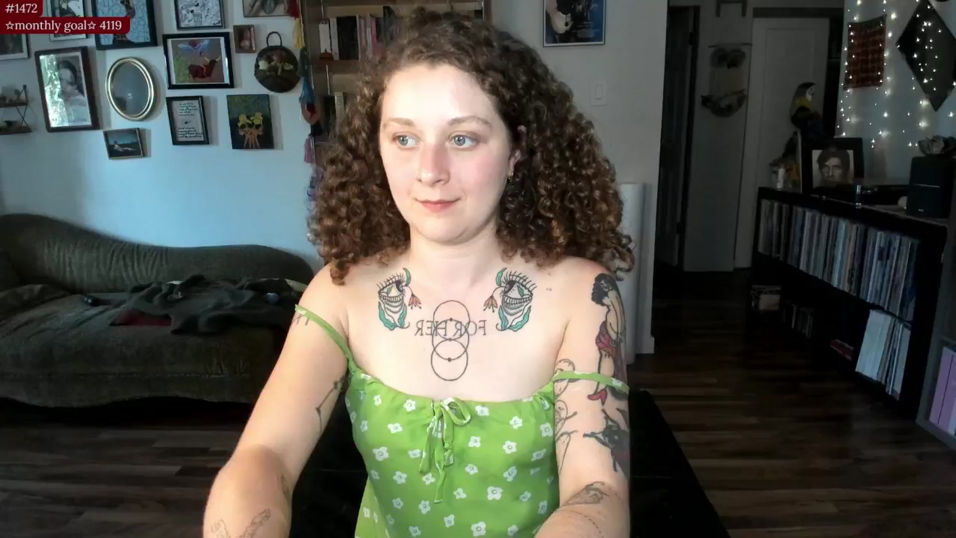 Gallery image thumbnail from PeachyQueen_'s myfreecams stream on, 07/29/2025, 21:14 image 6 of 20