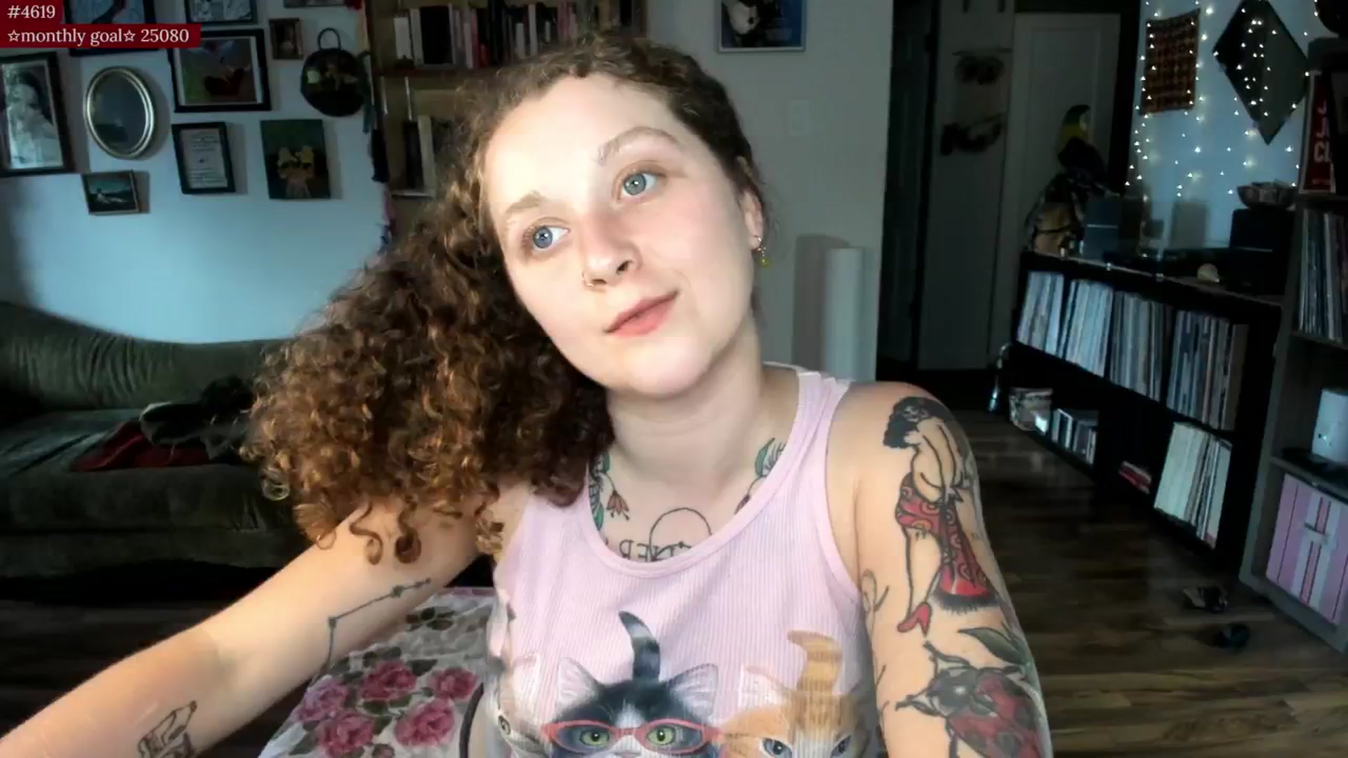 Gallery image thumbnail from PeachyQueen_'s myfreecams stream on, 08/06/2025, 24:02 image 1 of 20