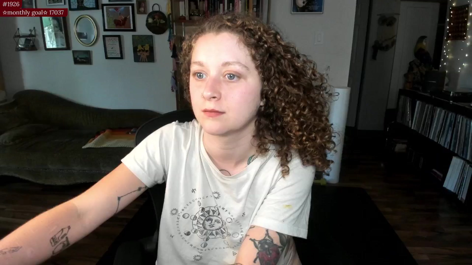 Gallery image thumbnail from PeachyQueen_'s myfreecams stream on, 08/11/2025, 19:32 image 8 of 20