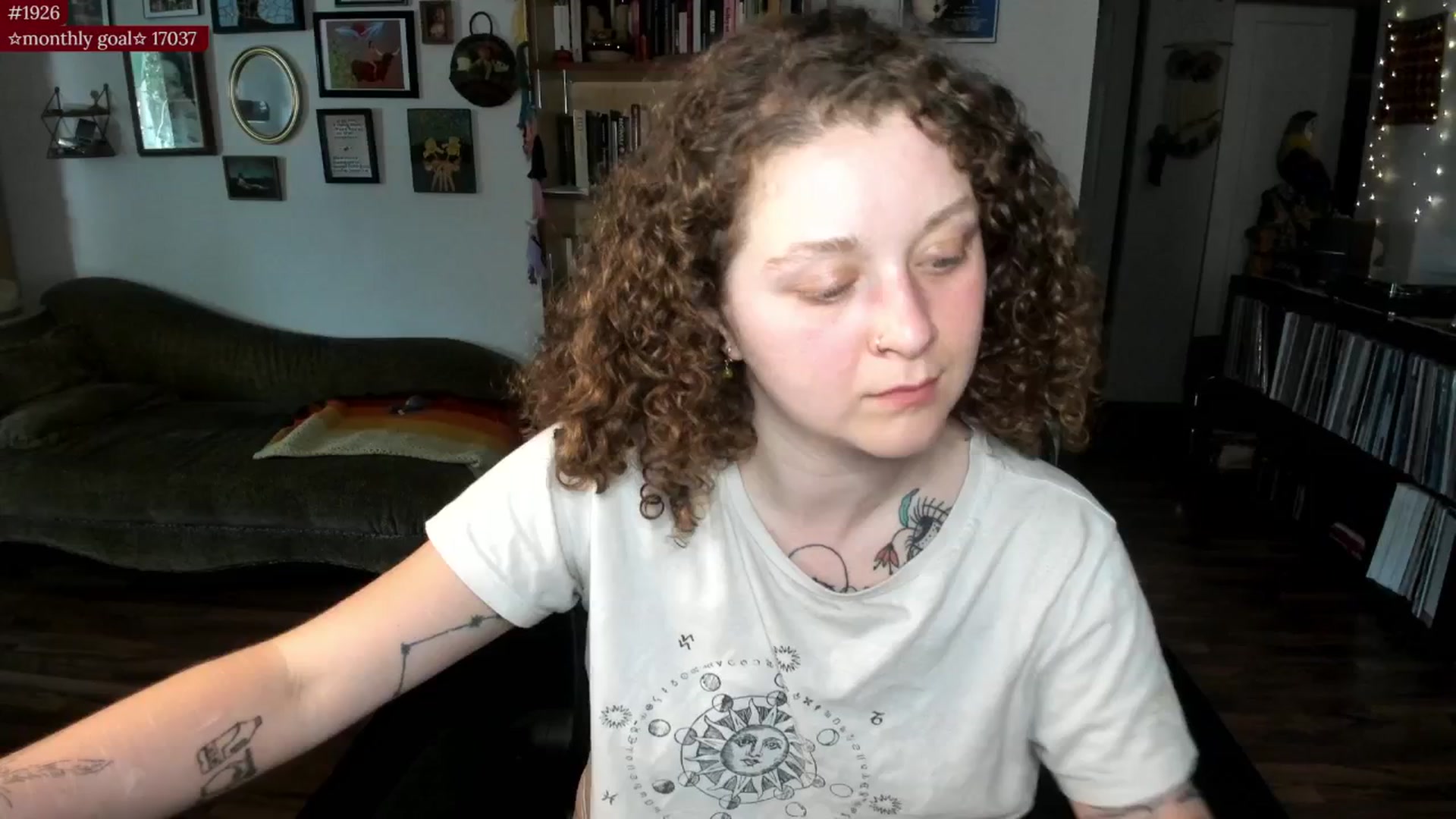 Gallery image thumbnail from PeachyQueen_'s myfreecams stream on, 08/11/2025, 19:32 image 2 of 20