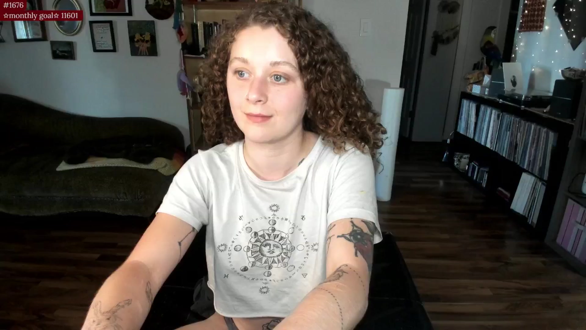 Gallery image thumbnail from PeachyQueen_'s myfreecams stream on, 08/19/2025, 21:26 image 7 of 20