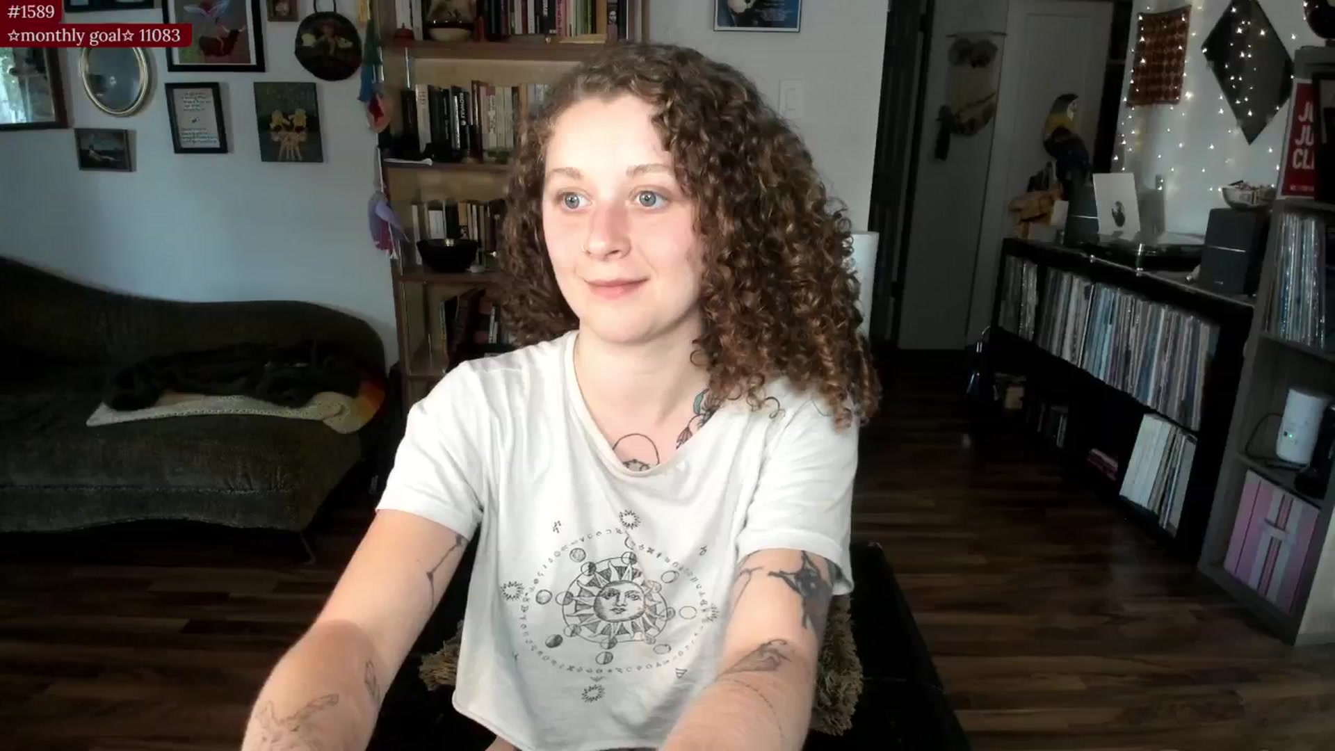Gallery image thumbnail from PeachyQueen_'s myfreecams stream on, 08/19/2025, 22:44 image 18 of 20