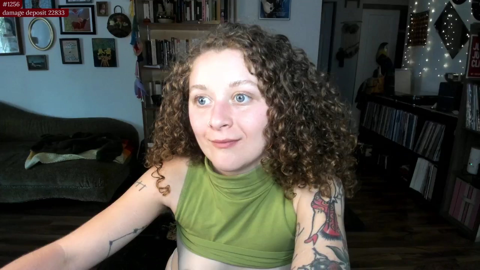 Gallery image thumbnail from PeachyQueen_'s myfreecams stream on, 08/25/2025, 18:06 image 19 of 20