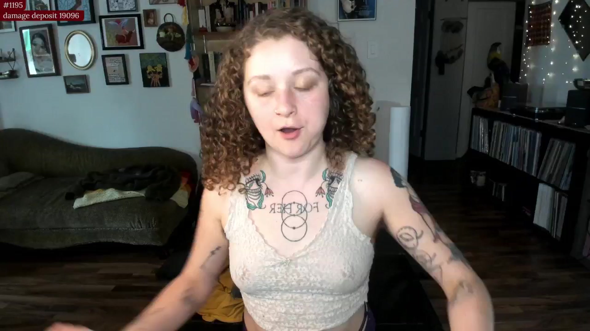 Gallery image thumbnail from PeachyQueen_'s myfreecams stream on, 08/27/2025, 16:44 image 8 of 20