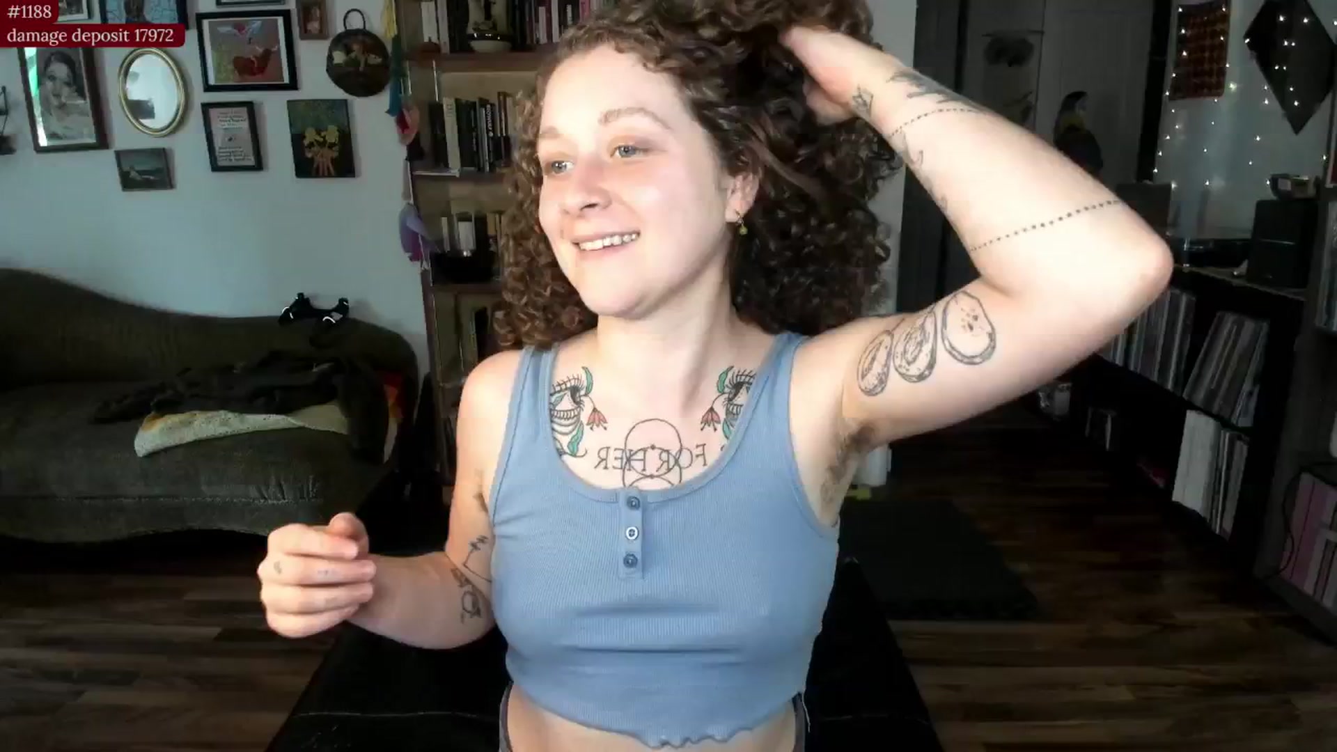 Gallery image thumbnail from PeachyQueen_'s myfreecams stream on, 08/28/2025, 17:03 image 13 of 20