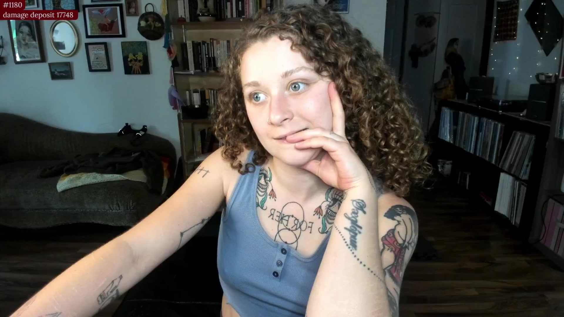 Gallery image thumbnail from PeachyQueen_'s myfreecams stream on, 08/28/2025, 17:03 image 19 of 20