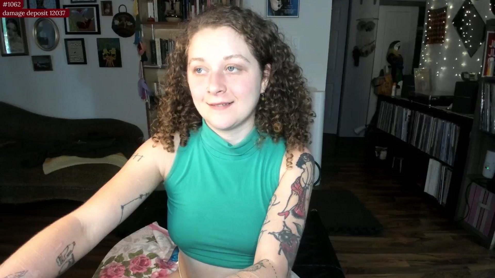 Gallery image thumbnail from PeachyQueen_'s myfreecams stream on, 08/29/2025, 21:12 image 12 of 20